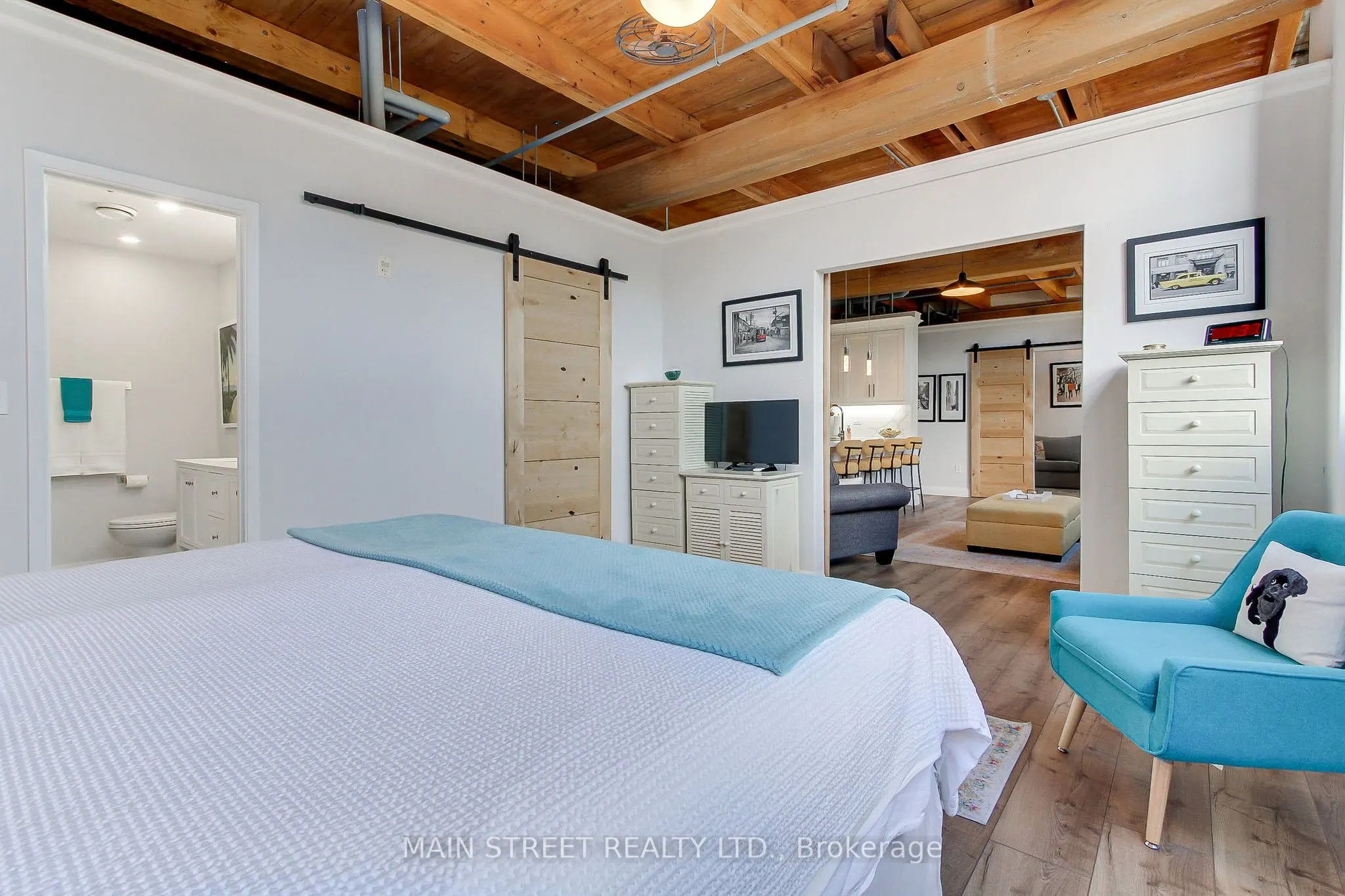 543 Timothy Street, #107