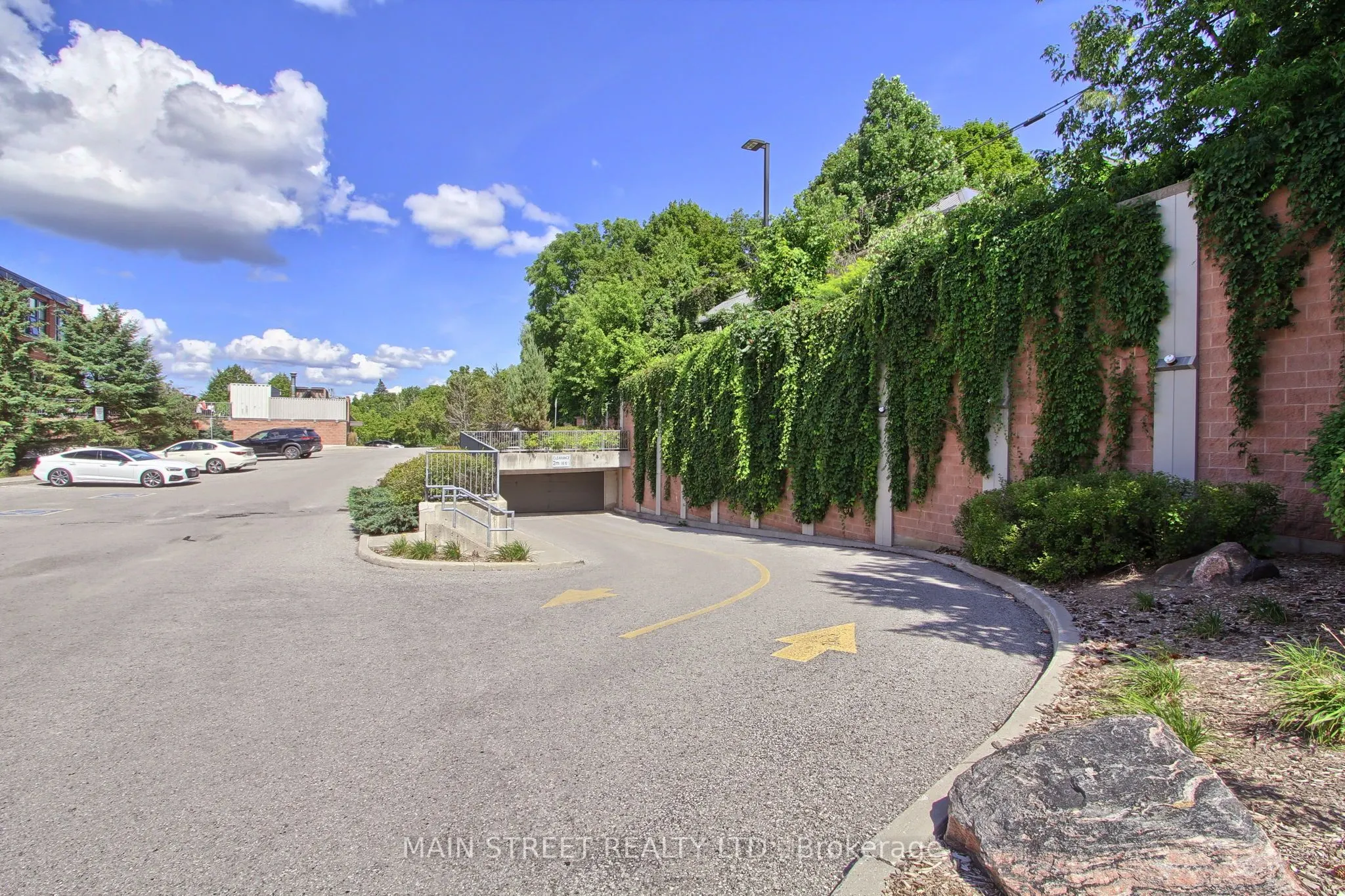 543 Timothy Street, #107