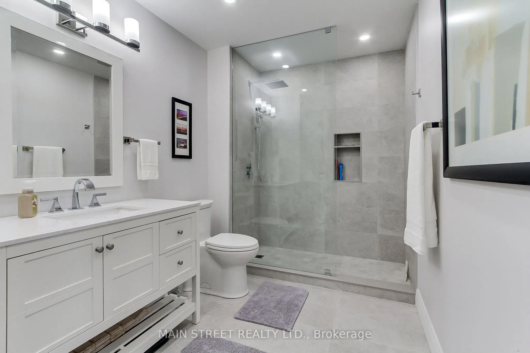 543 Timothy Street, #107