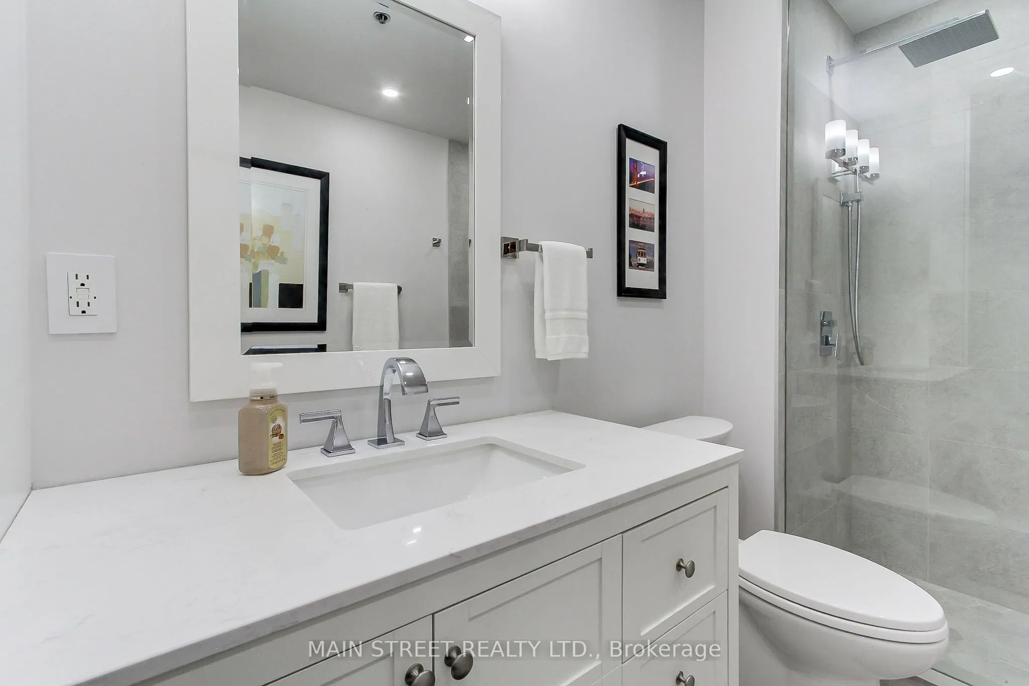543 Timothy Street, #107