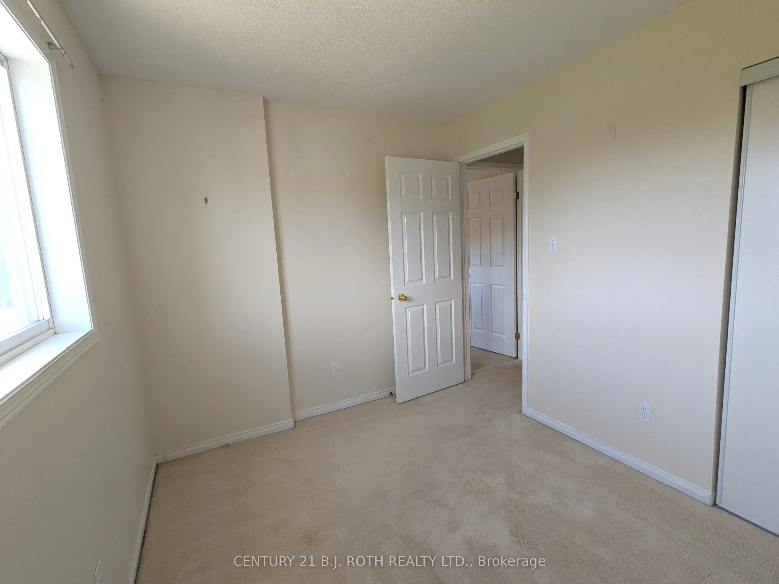 1122 KENSINGTON Street