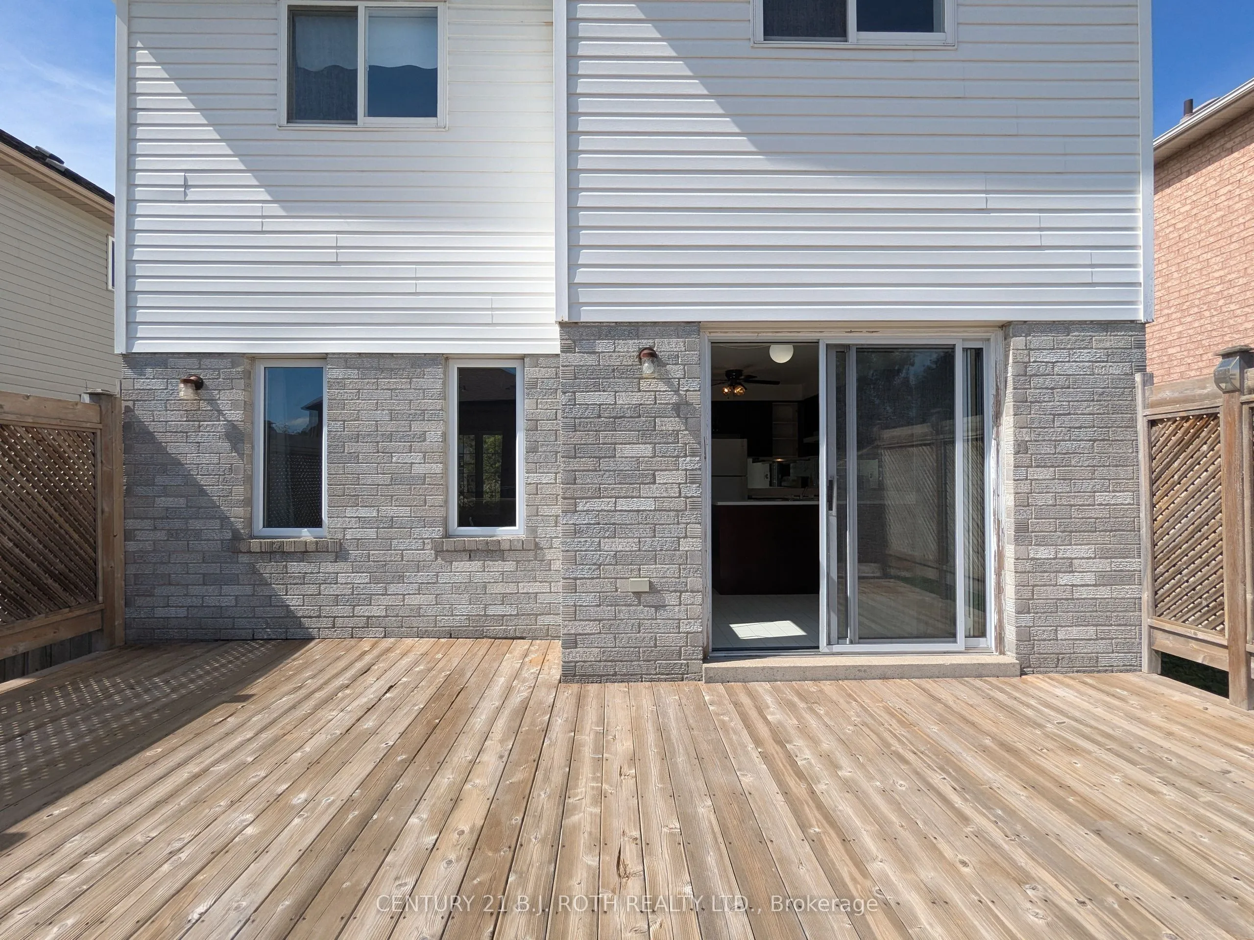 1122 KENSINGTON Street