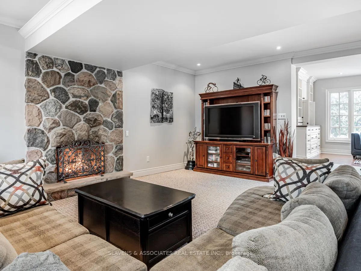 18 Hammok Crescent