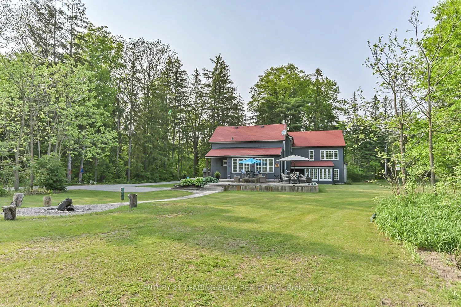 5845 Aurora Road