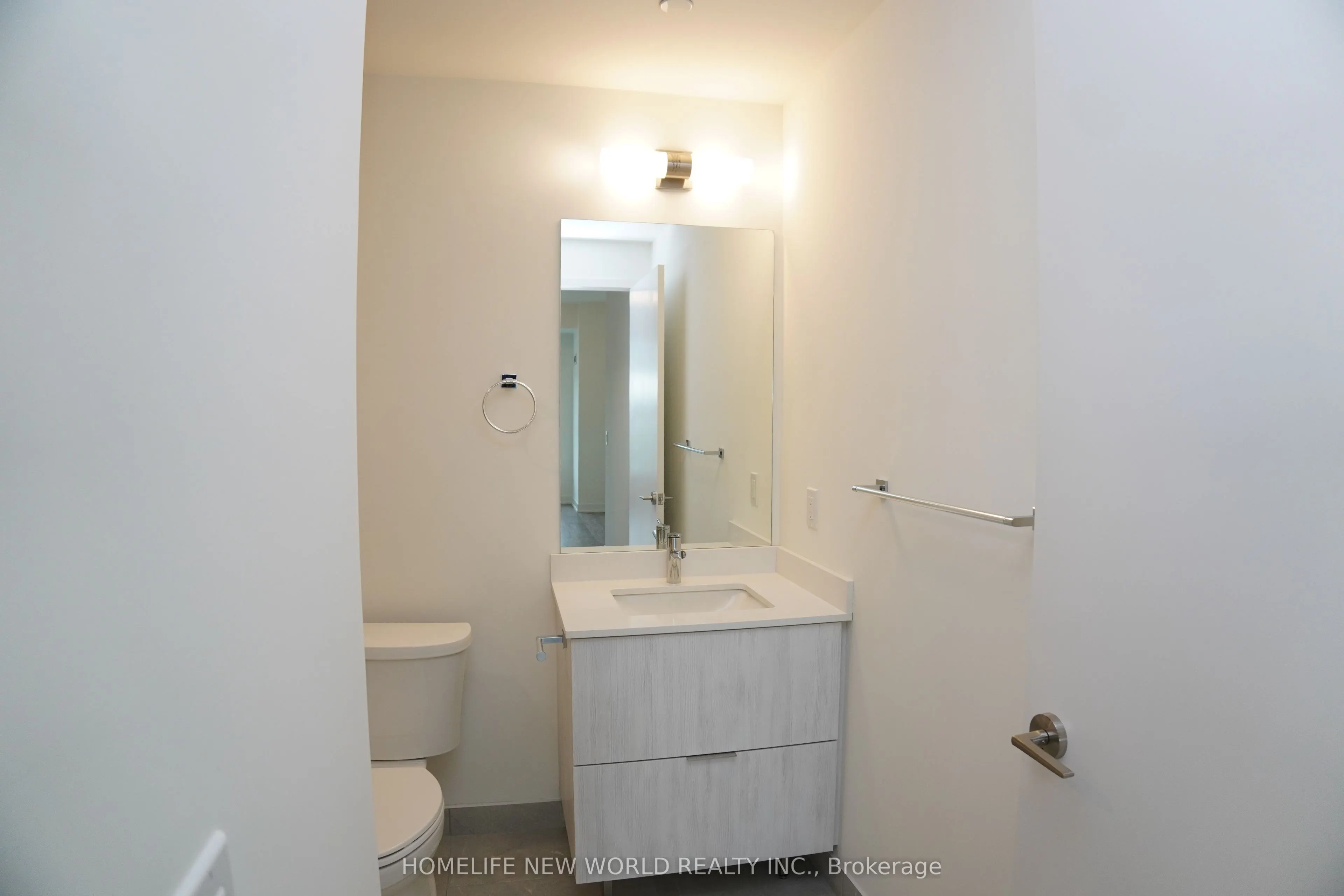 6 David Eyer Road, #706
