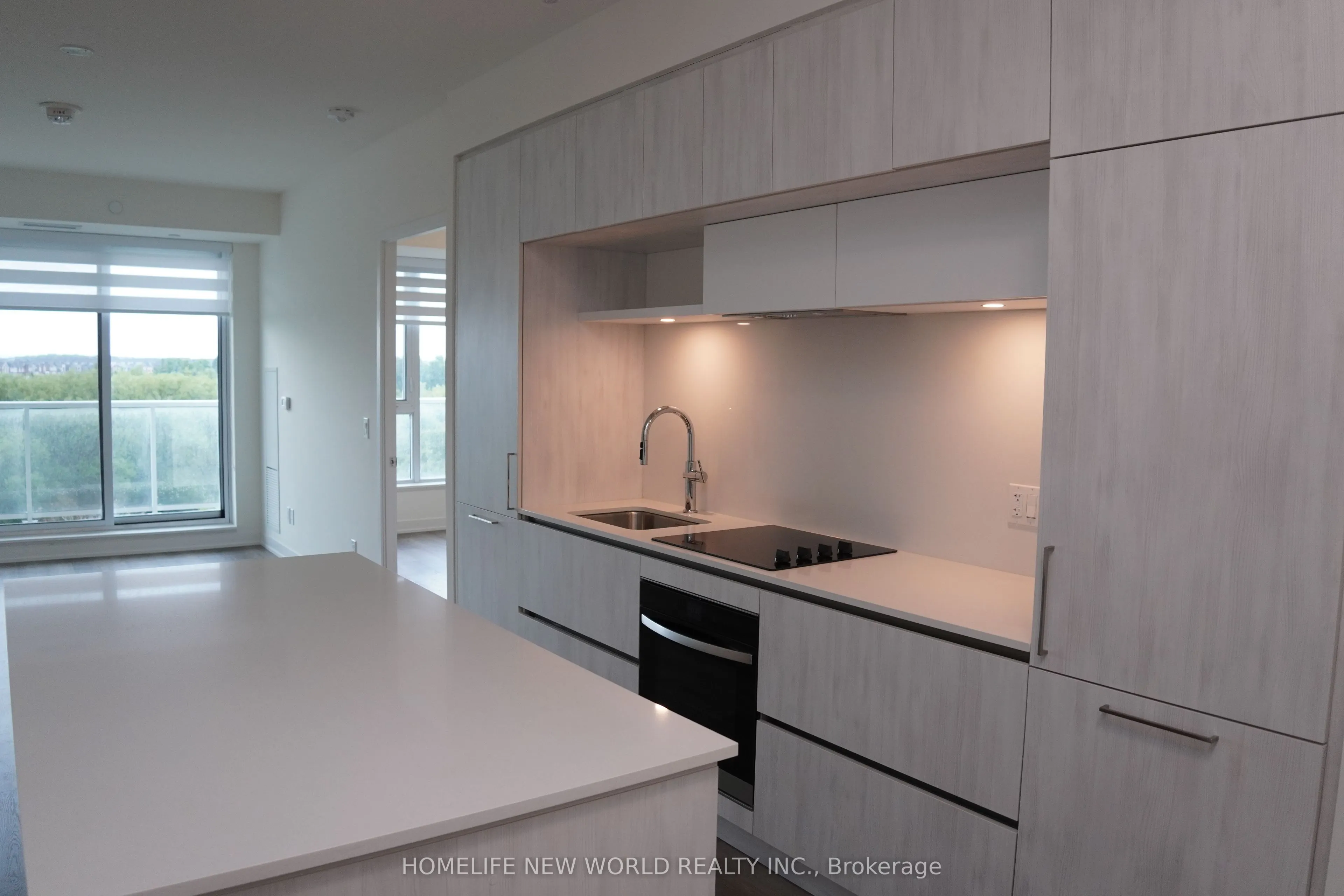 6 David Eyer Road, #706