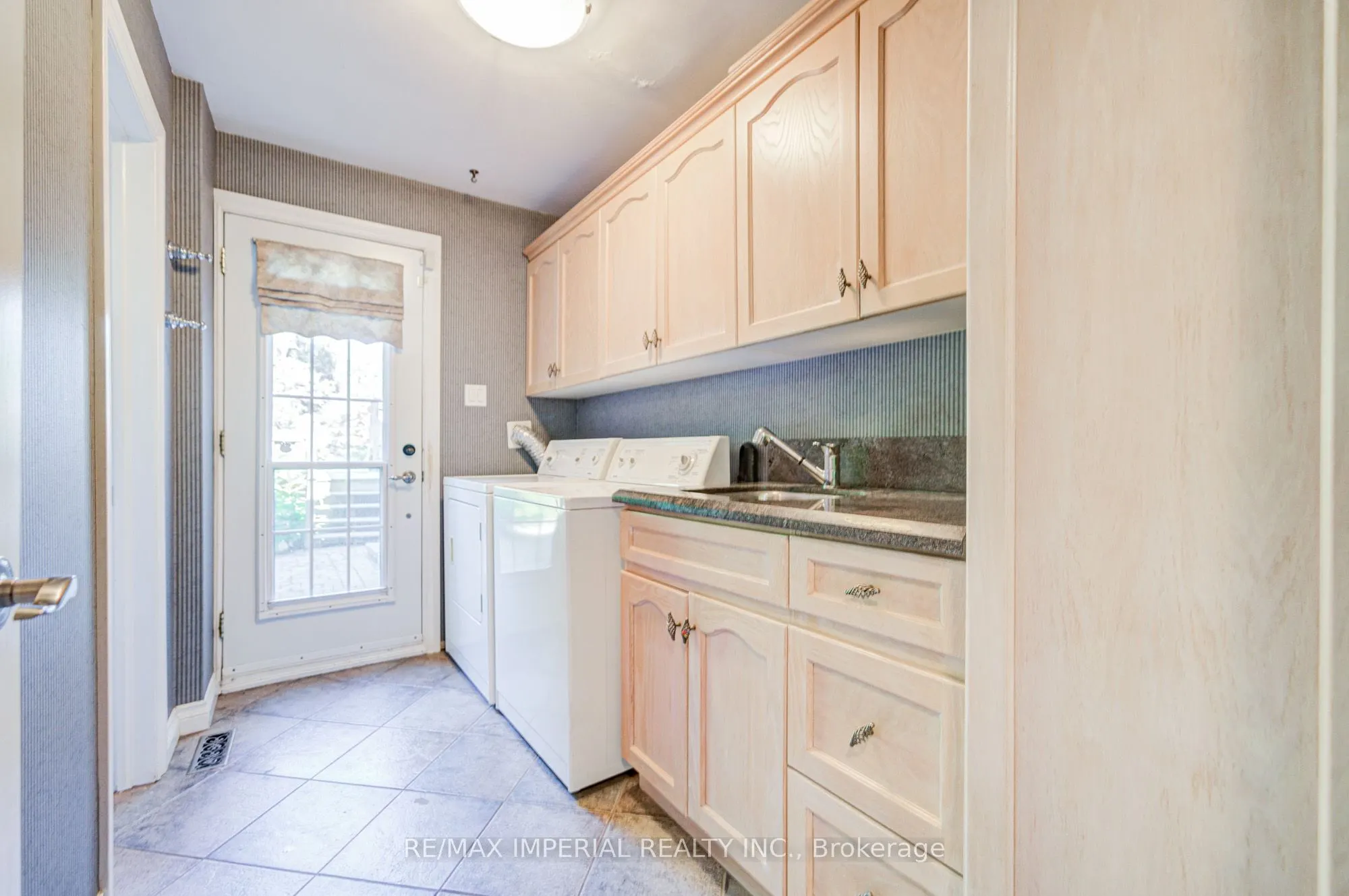 20 Blackforest Drive