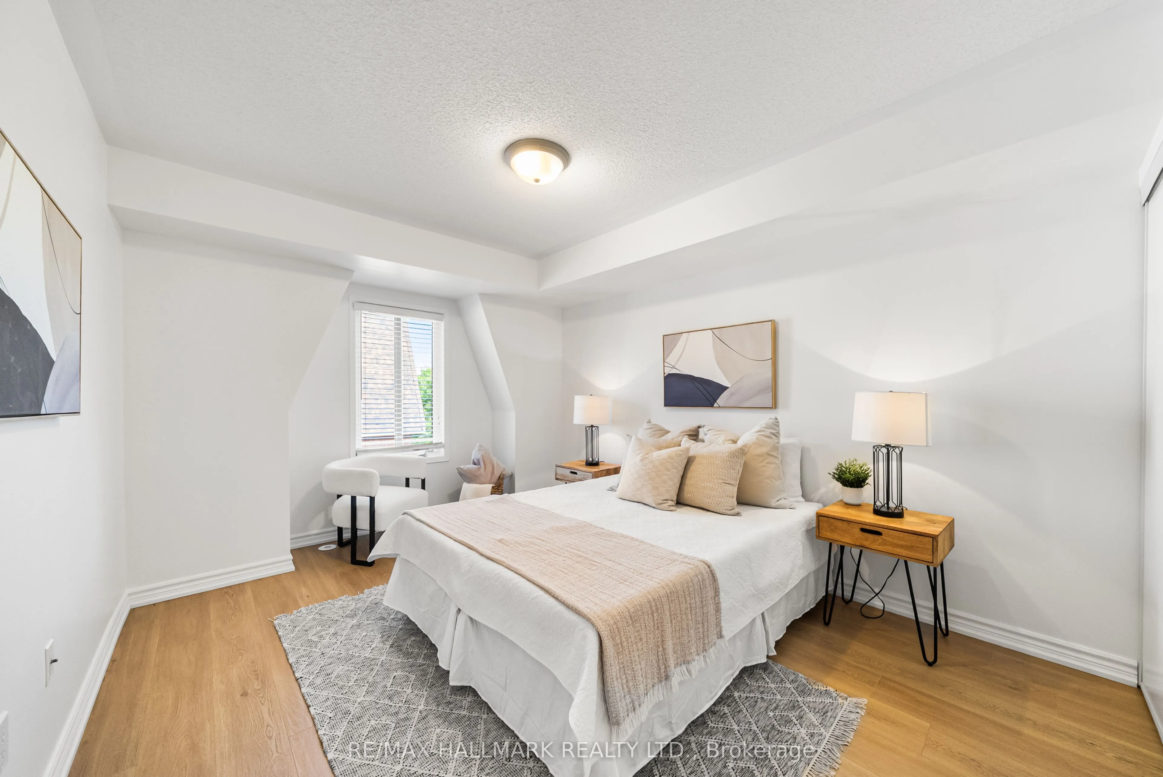 308 John Street, #213