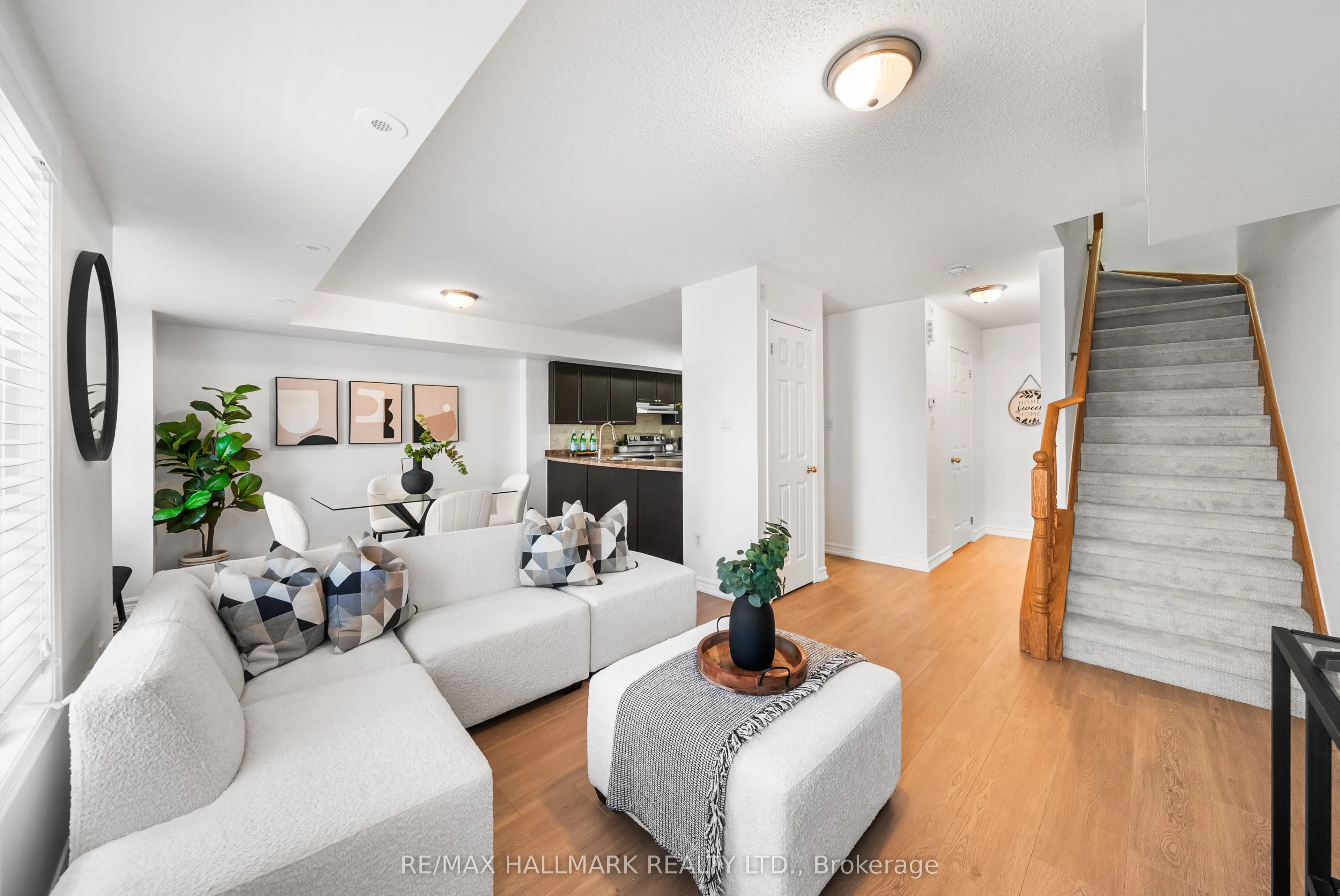 308 John Street, #213