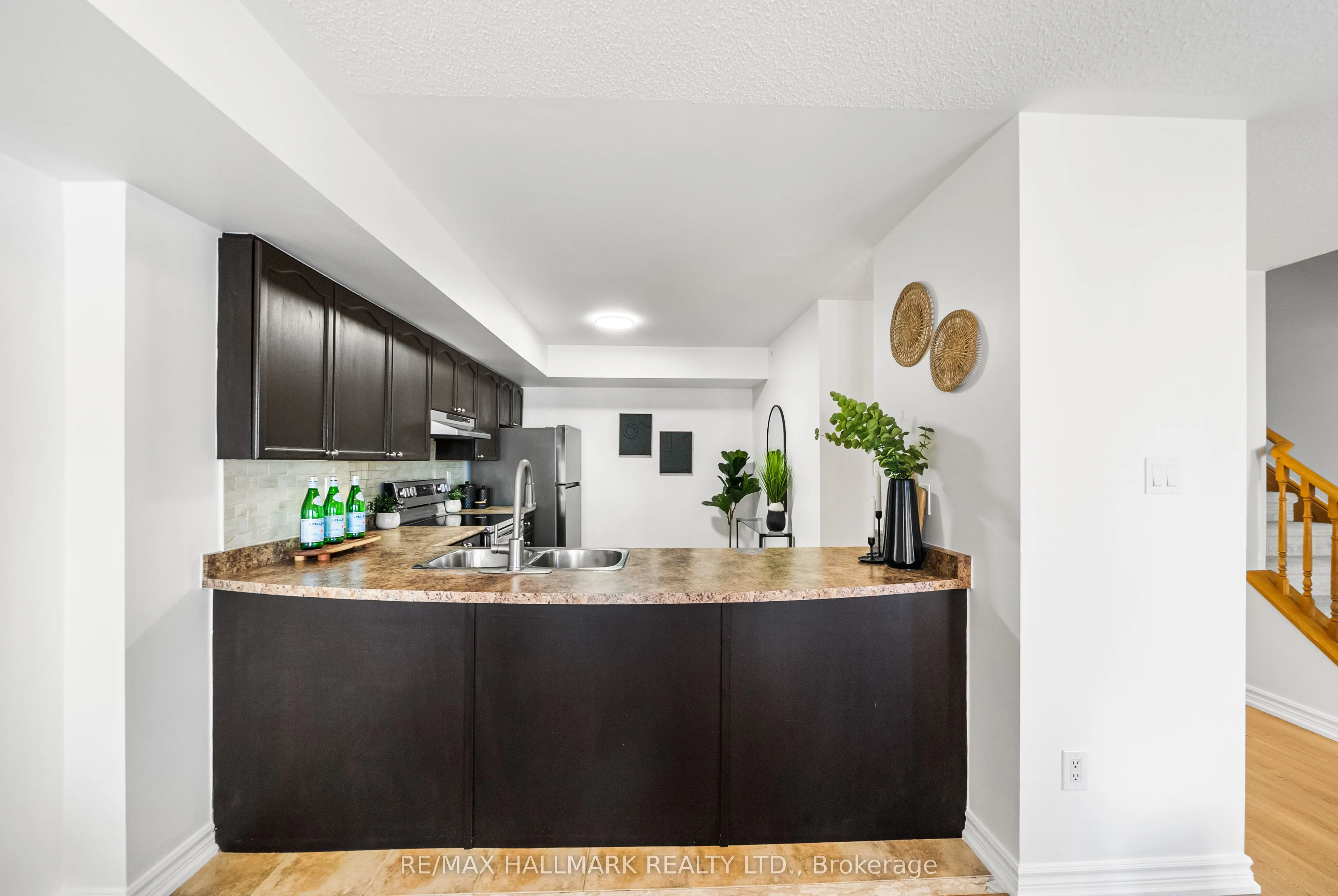308 John Street, #213