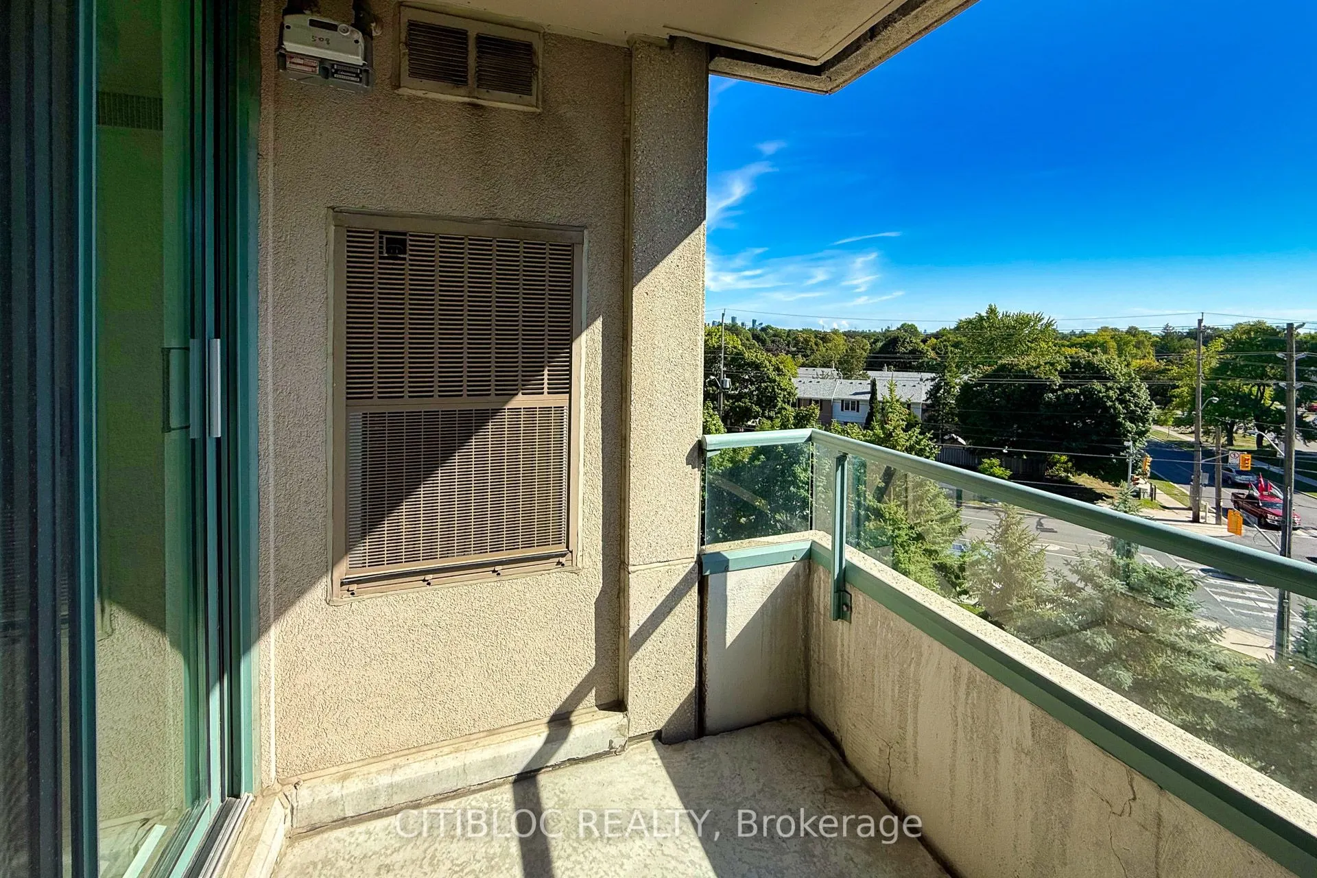 1 Emerald Lane, #508