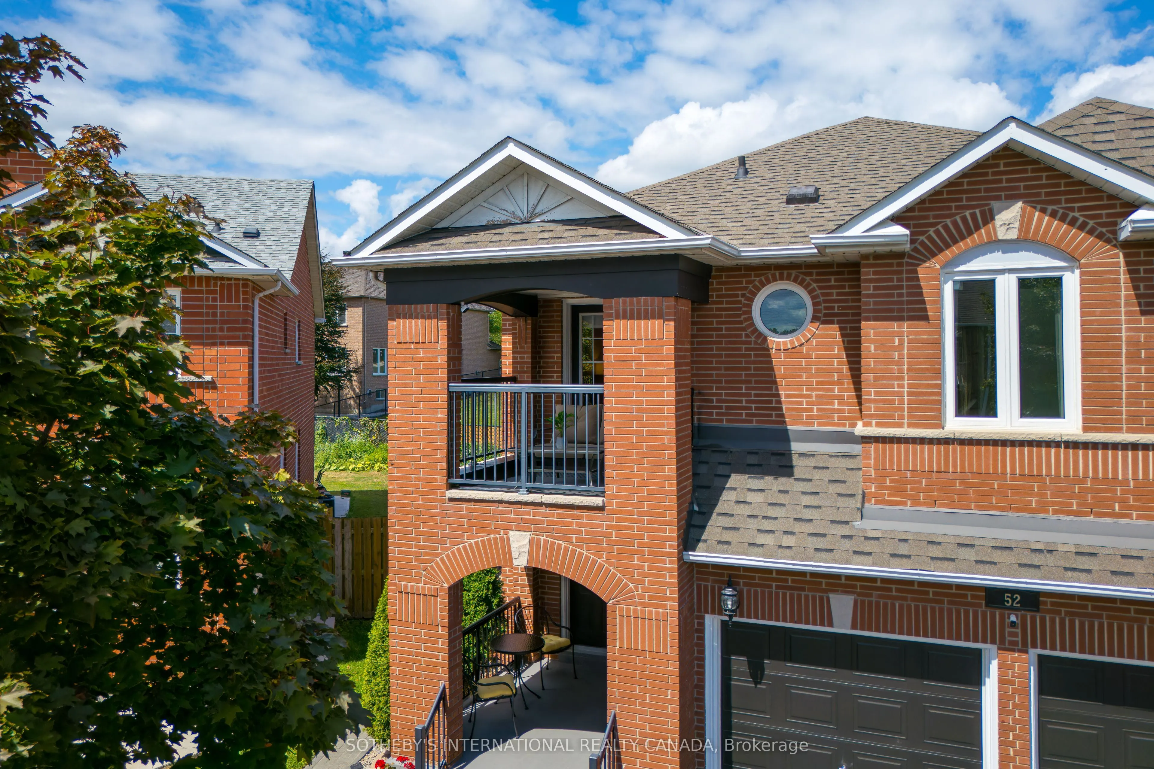 52 Monteith Crescent