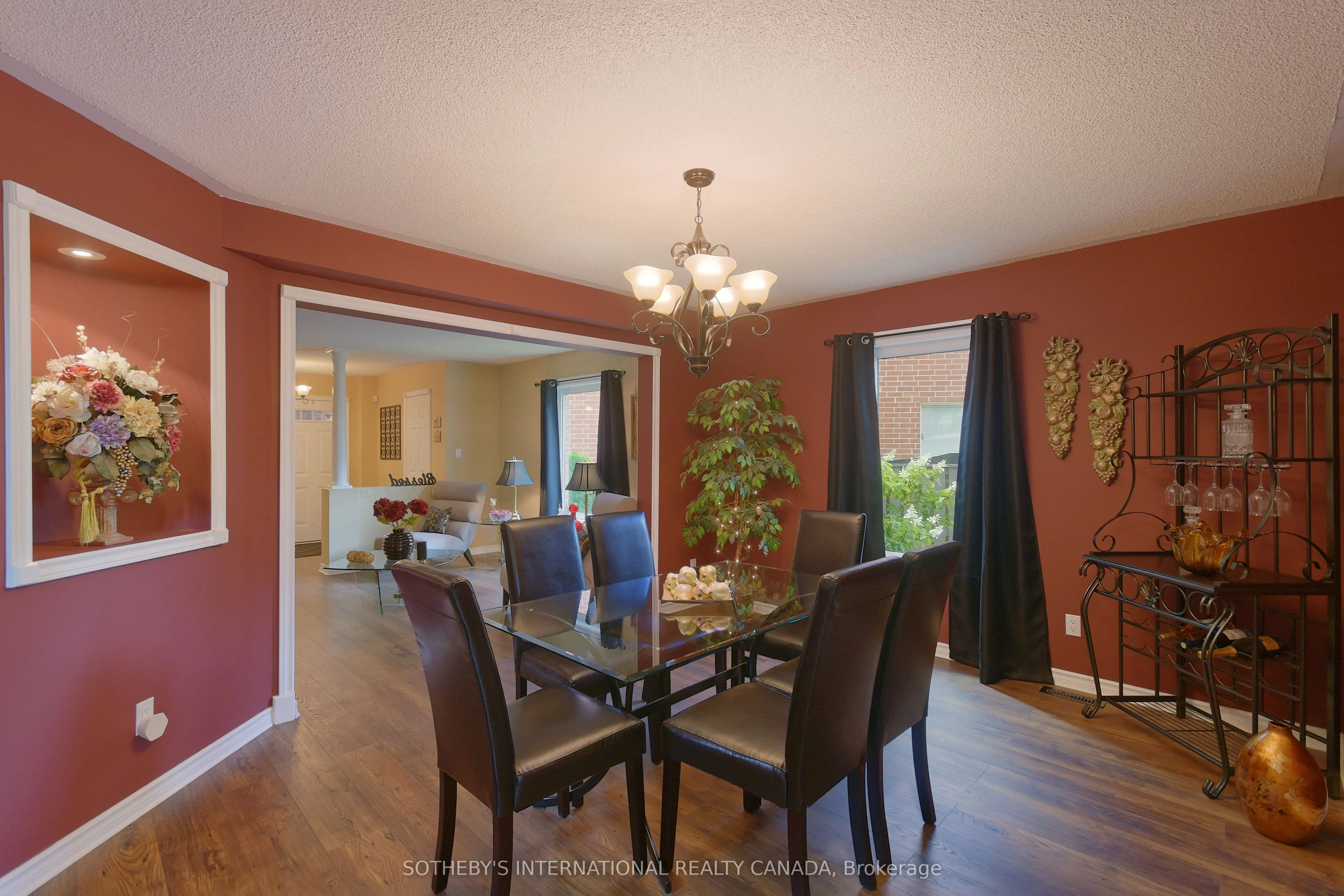52 Monteith Crescent