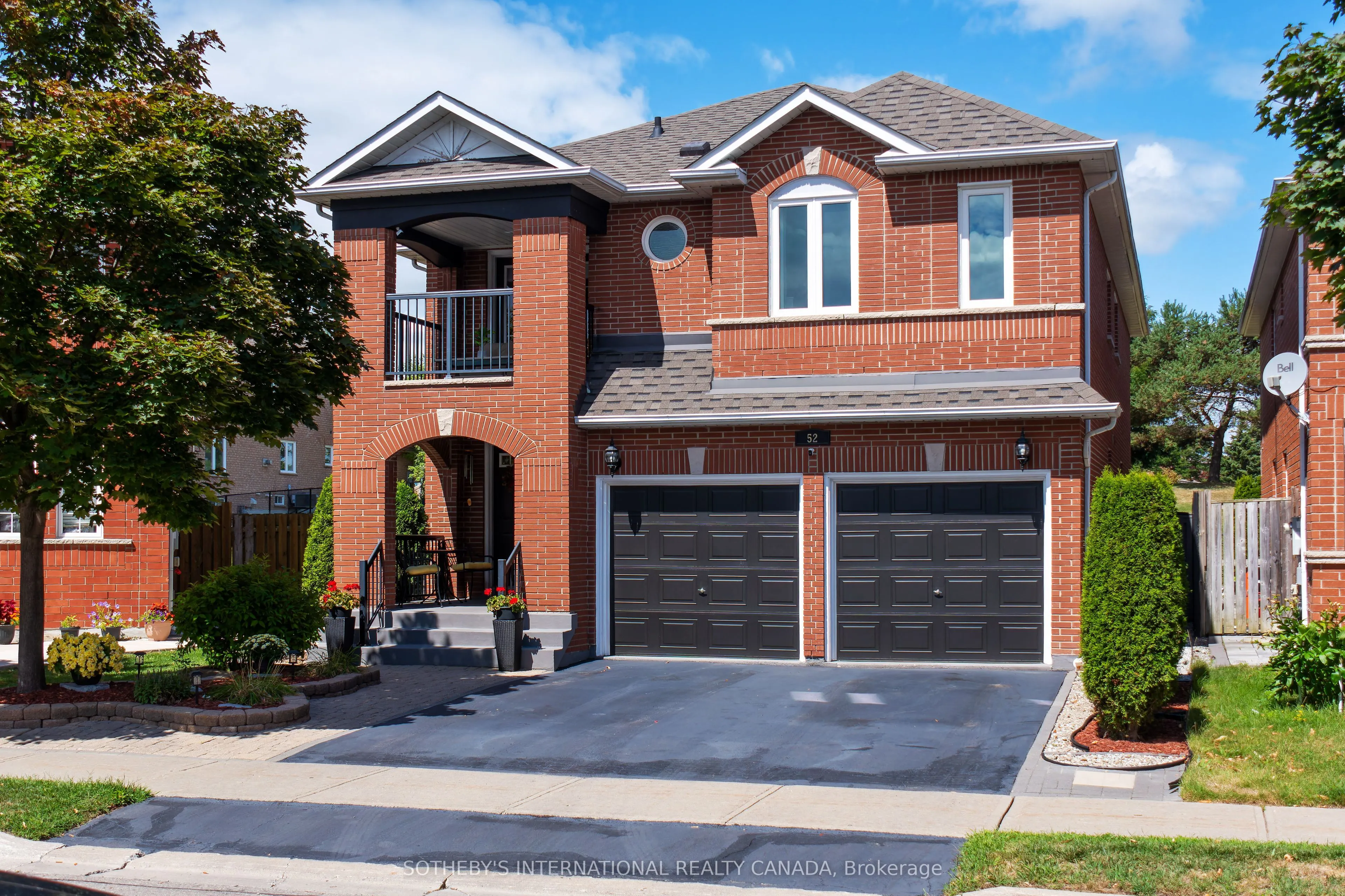 52 Monteith Crescent