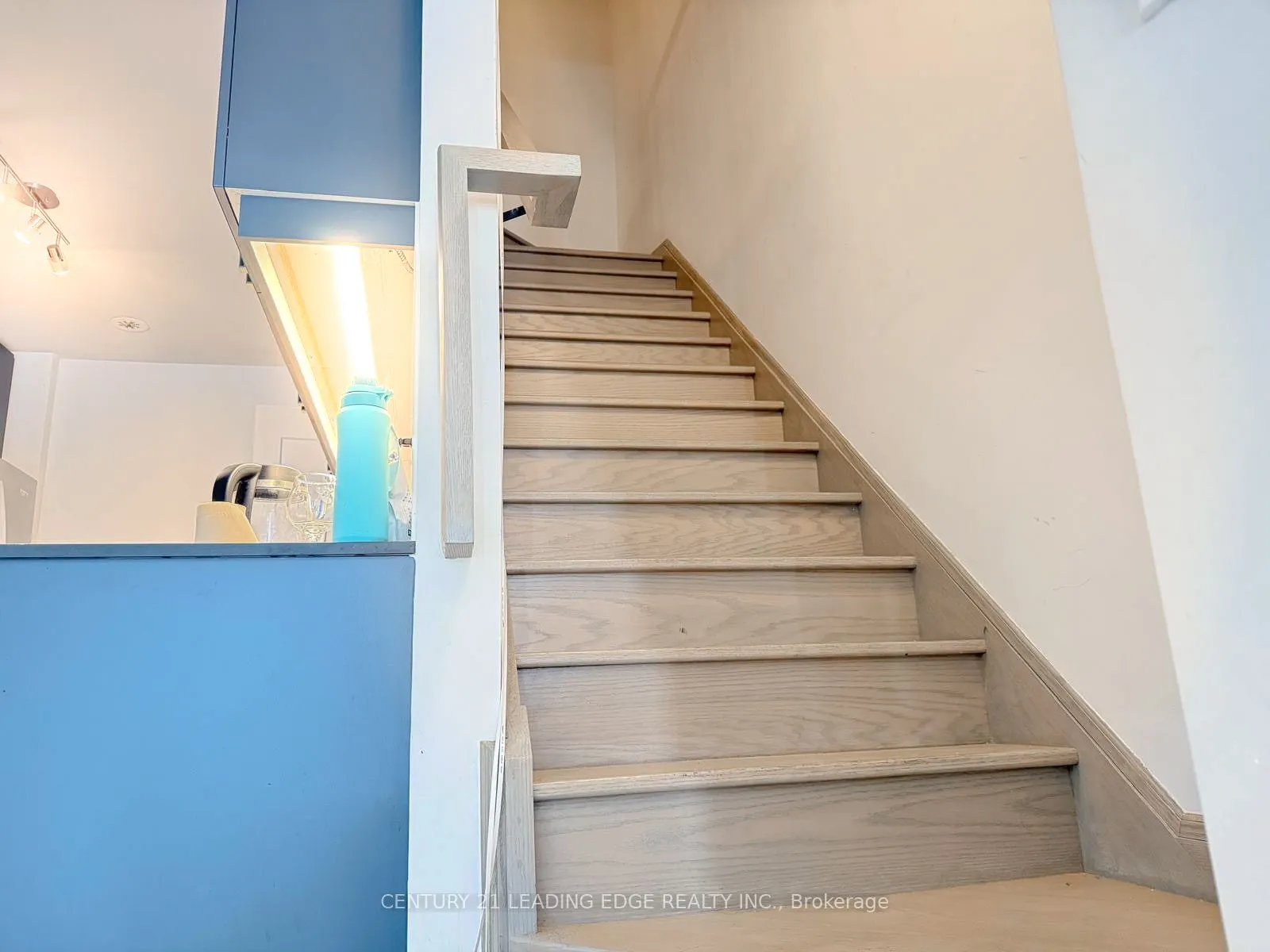 1050 Portage Parkway, #39