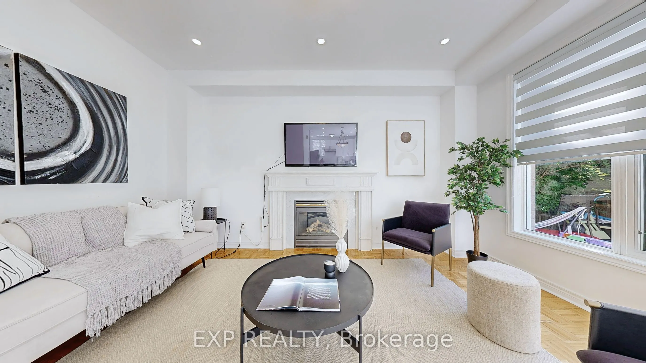 19 La Rocca Avenue