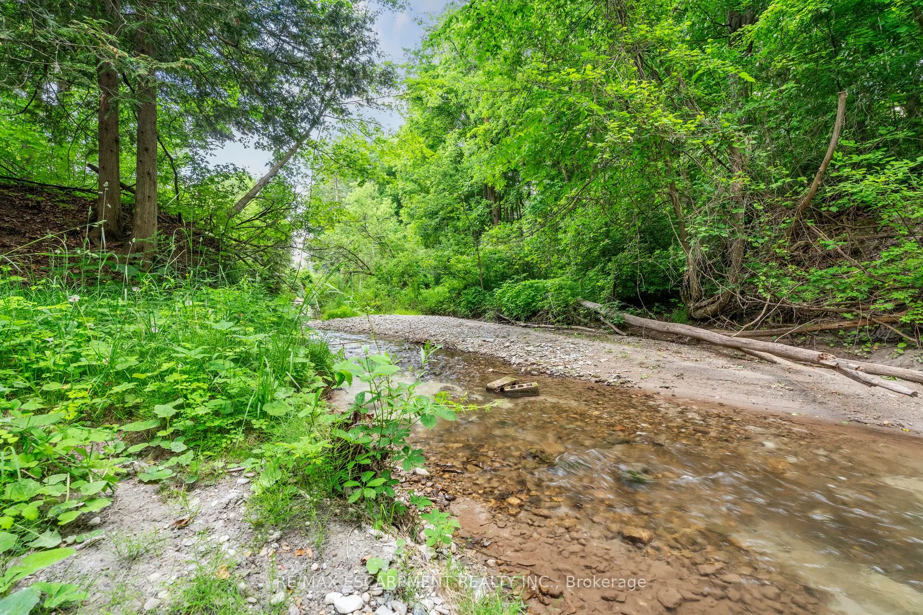 8936 32nd Side Road