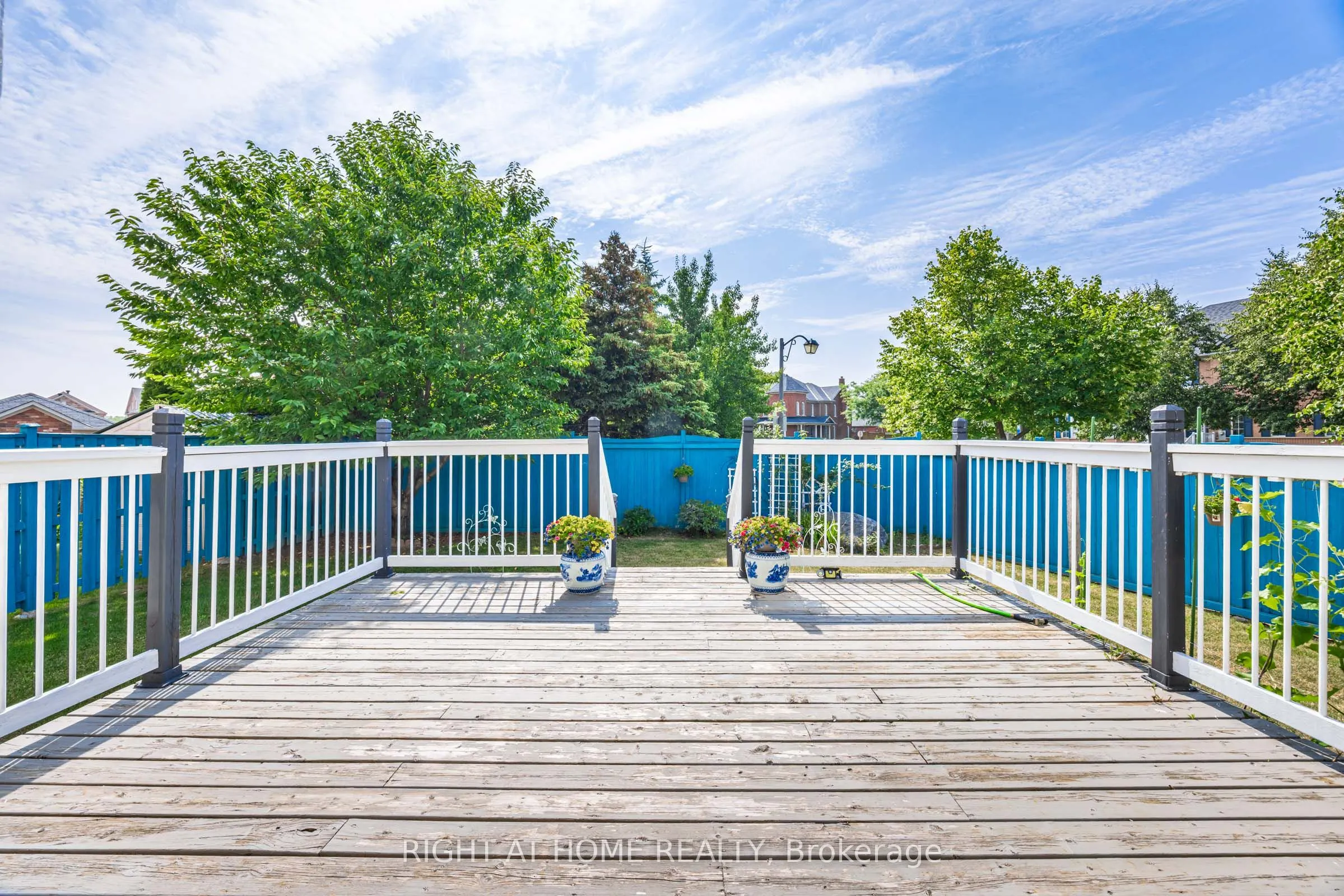 122 Annina Crescent