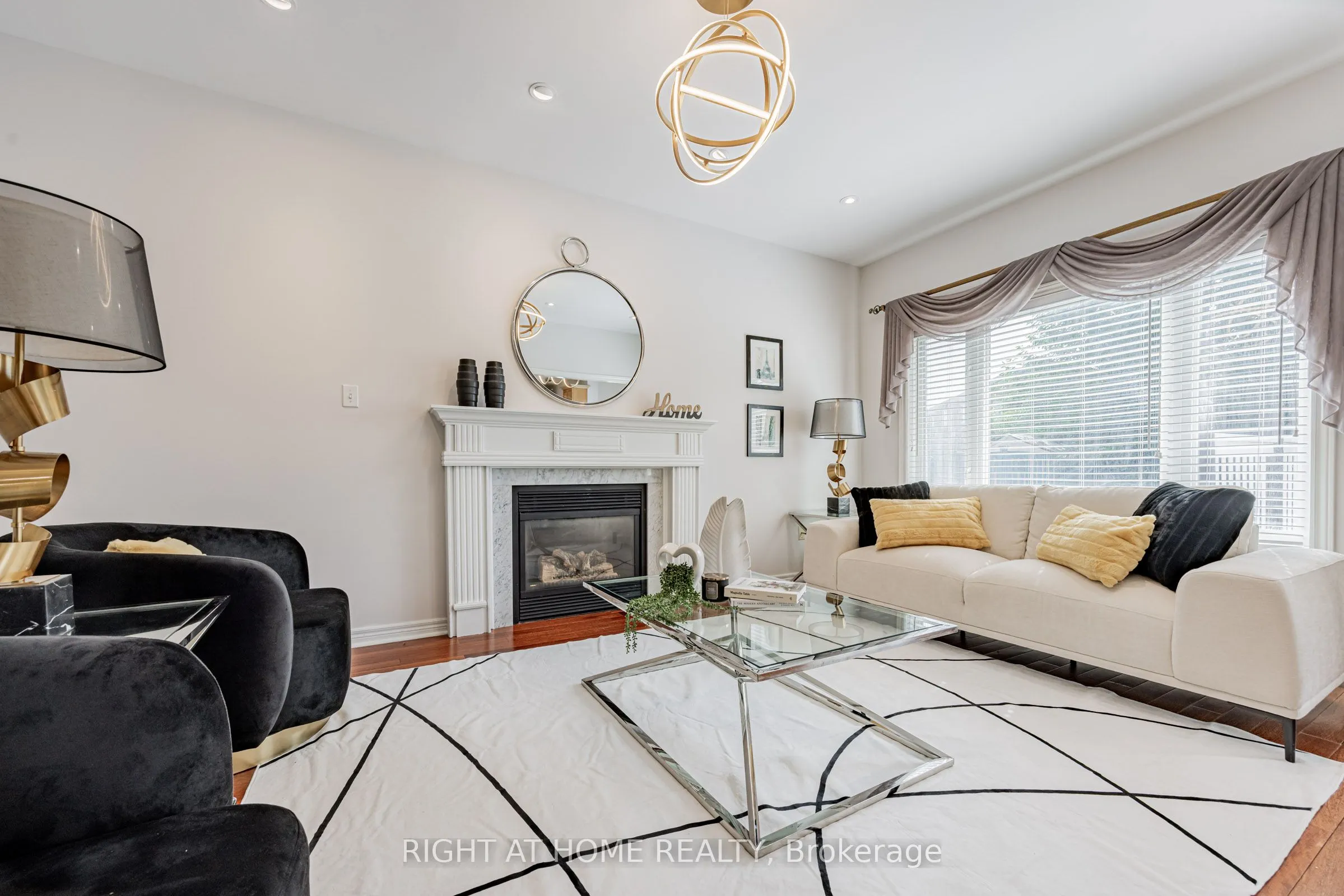 122 Annina Crescent