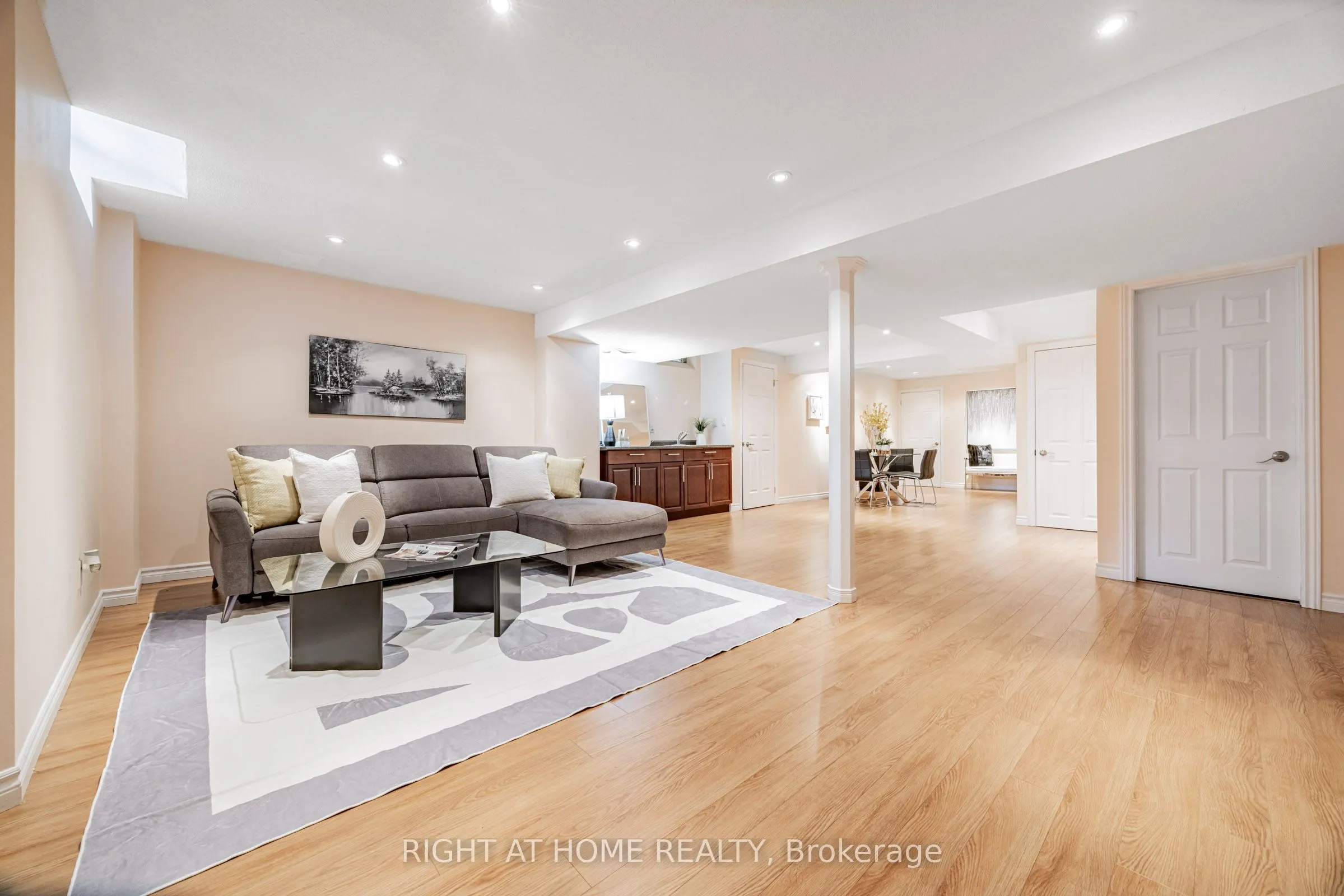 122 Annina Crescent