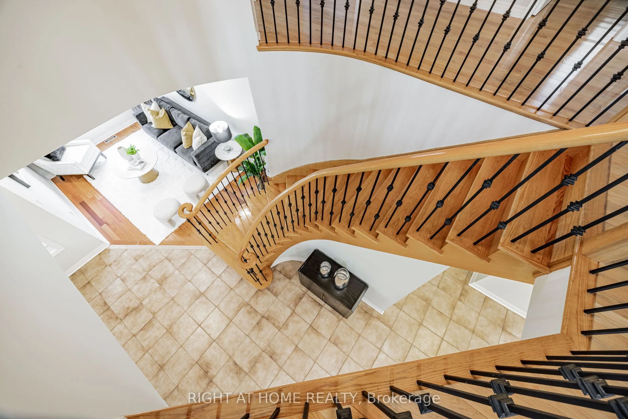 122 Annina Crescent
