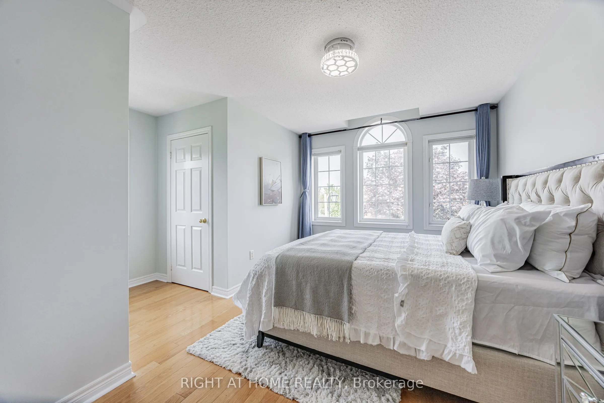 122 Annina Crescent