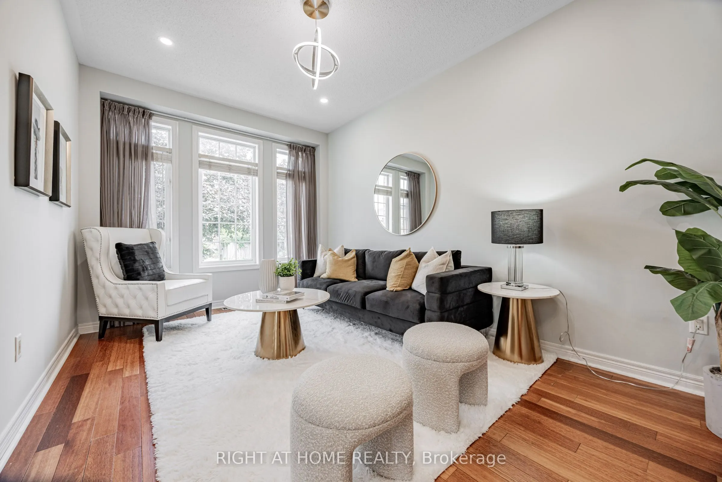 122 Annina Crescent