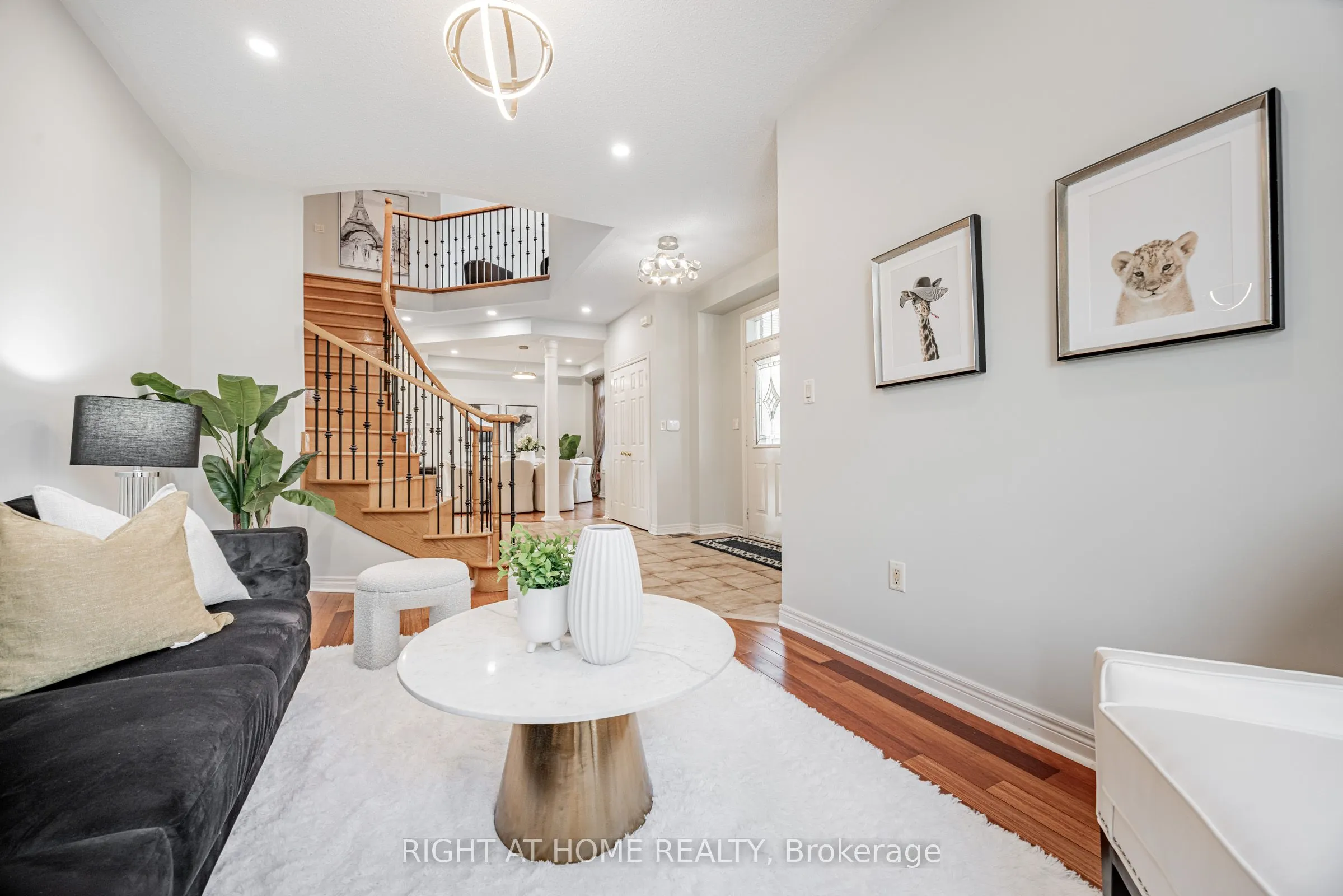 122 Annina Crescent
