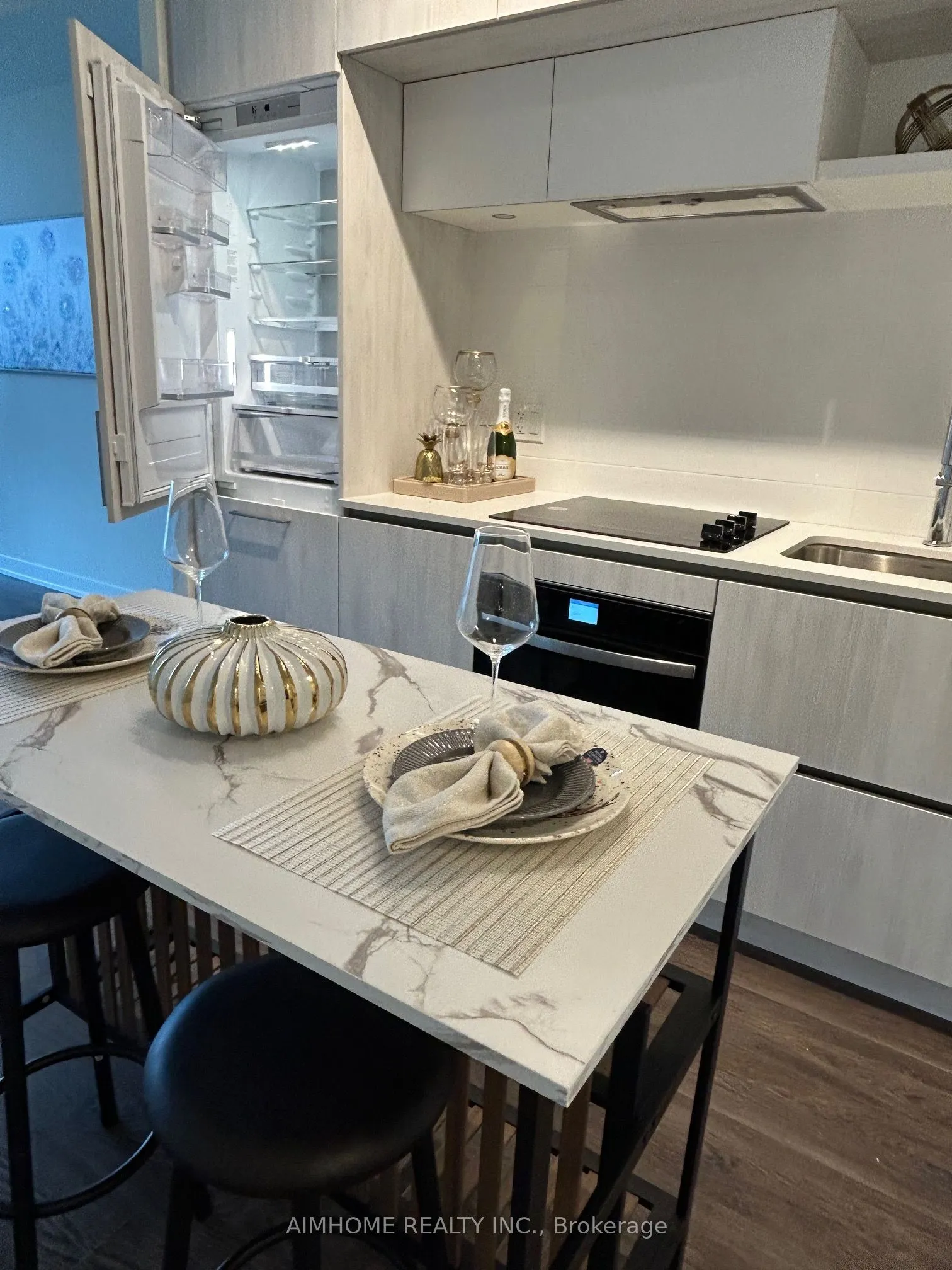 2 David Eyer Road, #621