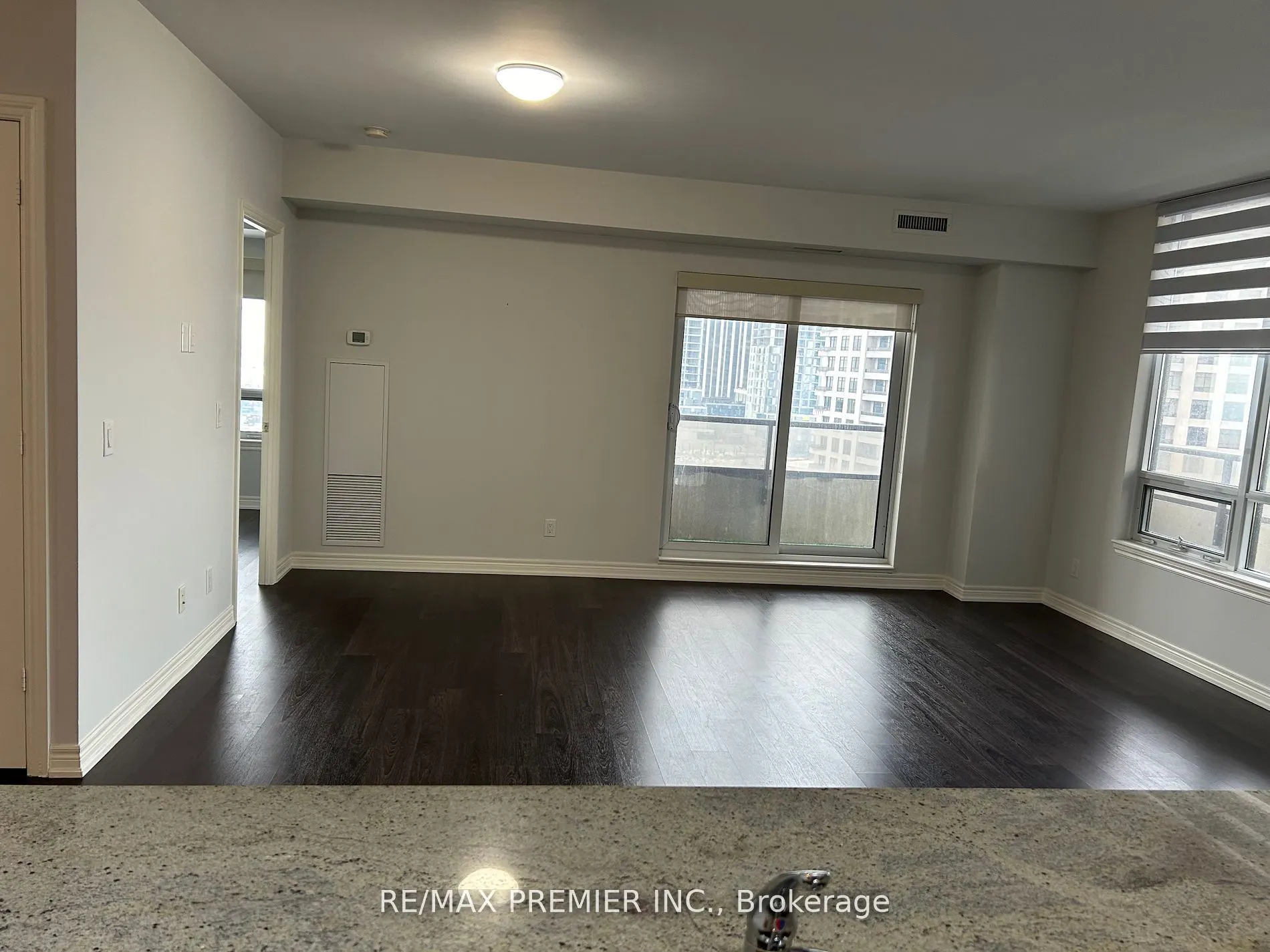 9245 Jane Street, #1010