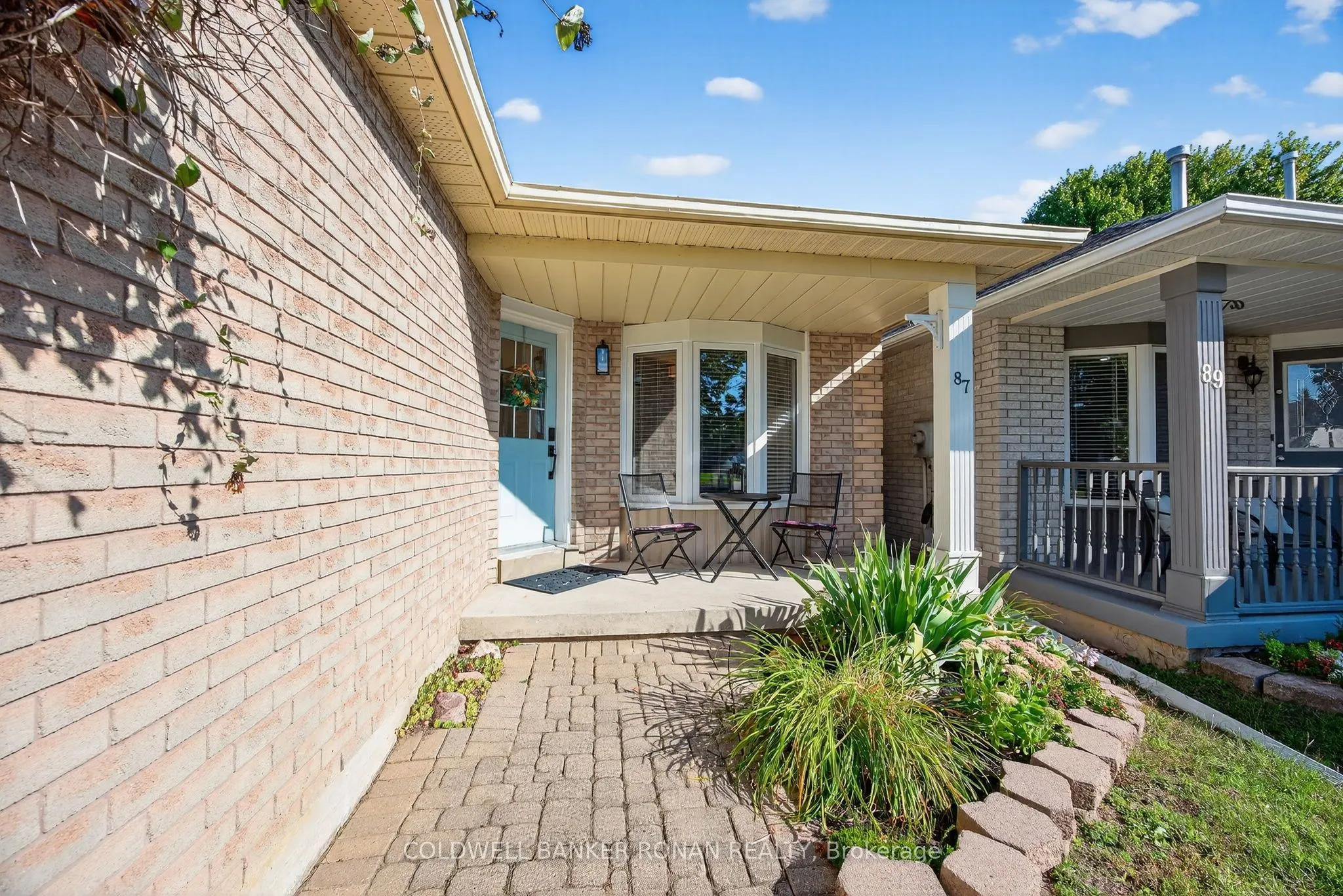 87 Gray Avenue