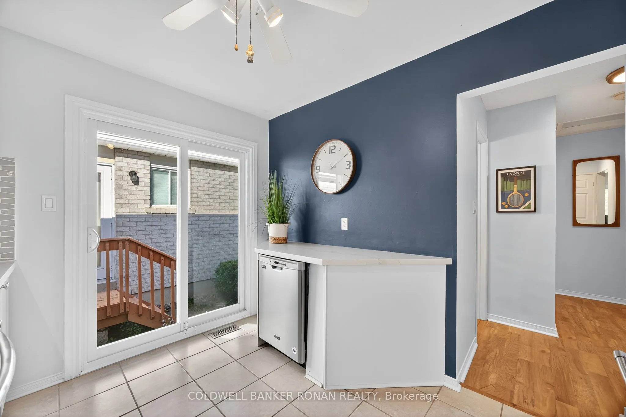 87 Gray Avenue