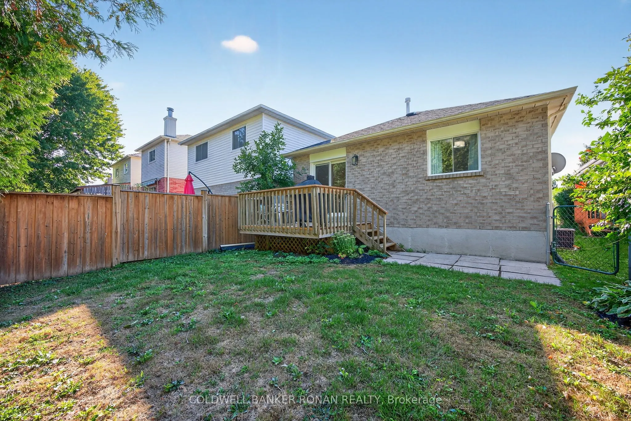 87 Gray Avenue