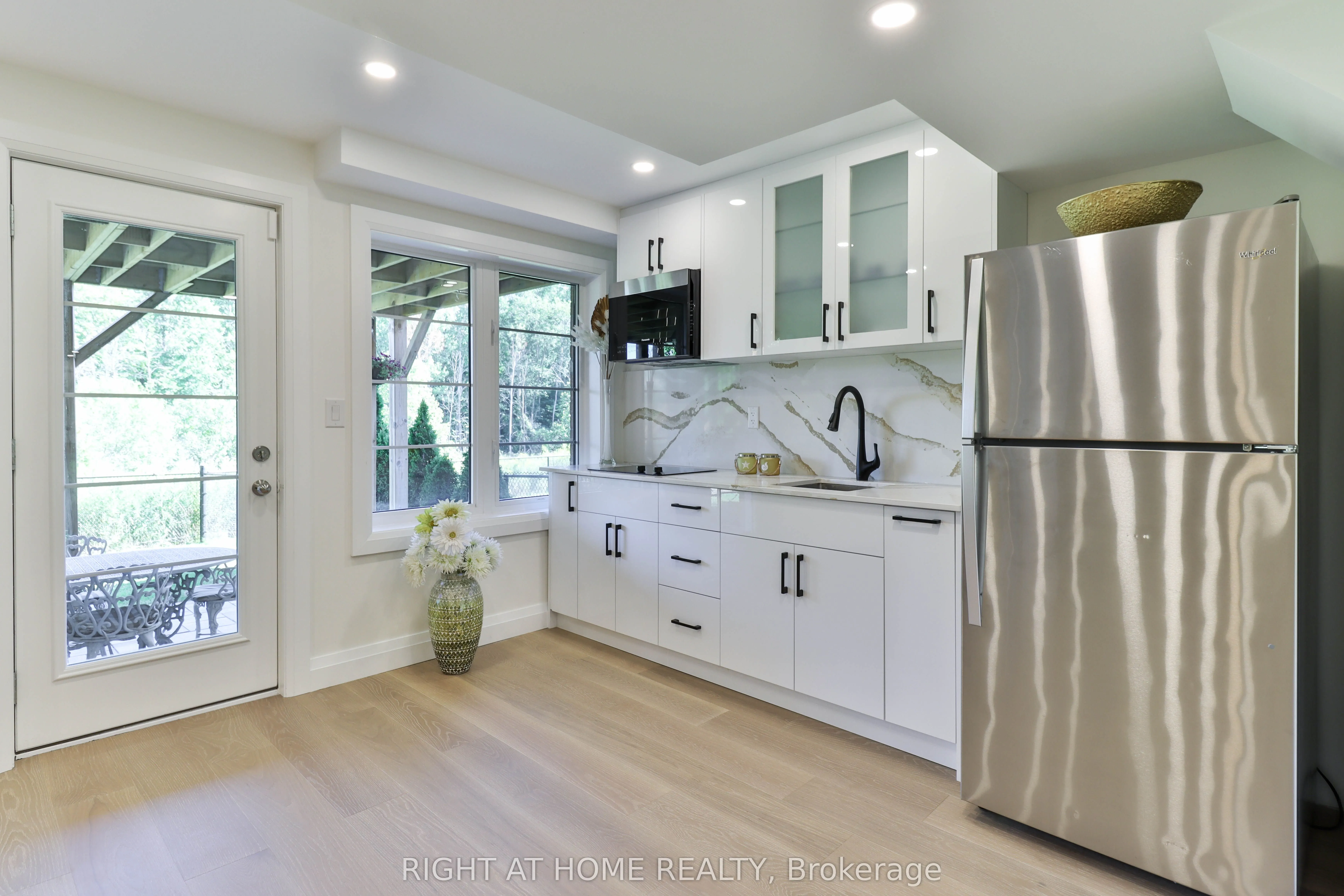 101 Roy Harper Avenue