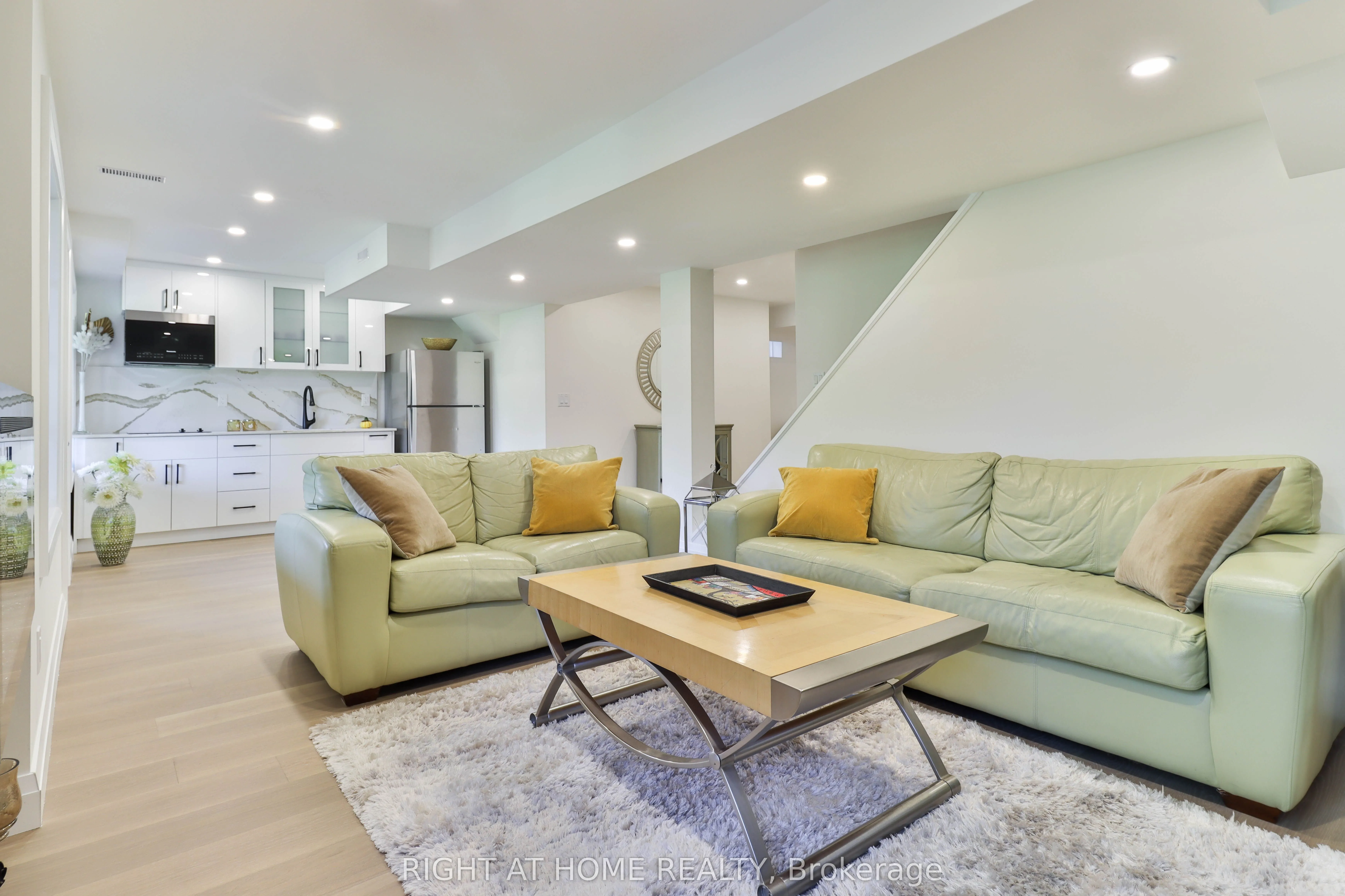 101 Roy Harper Avenue