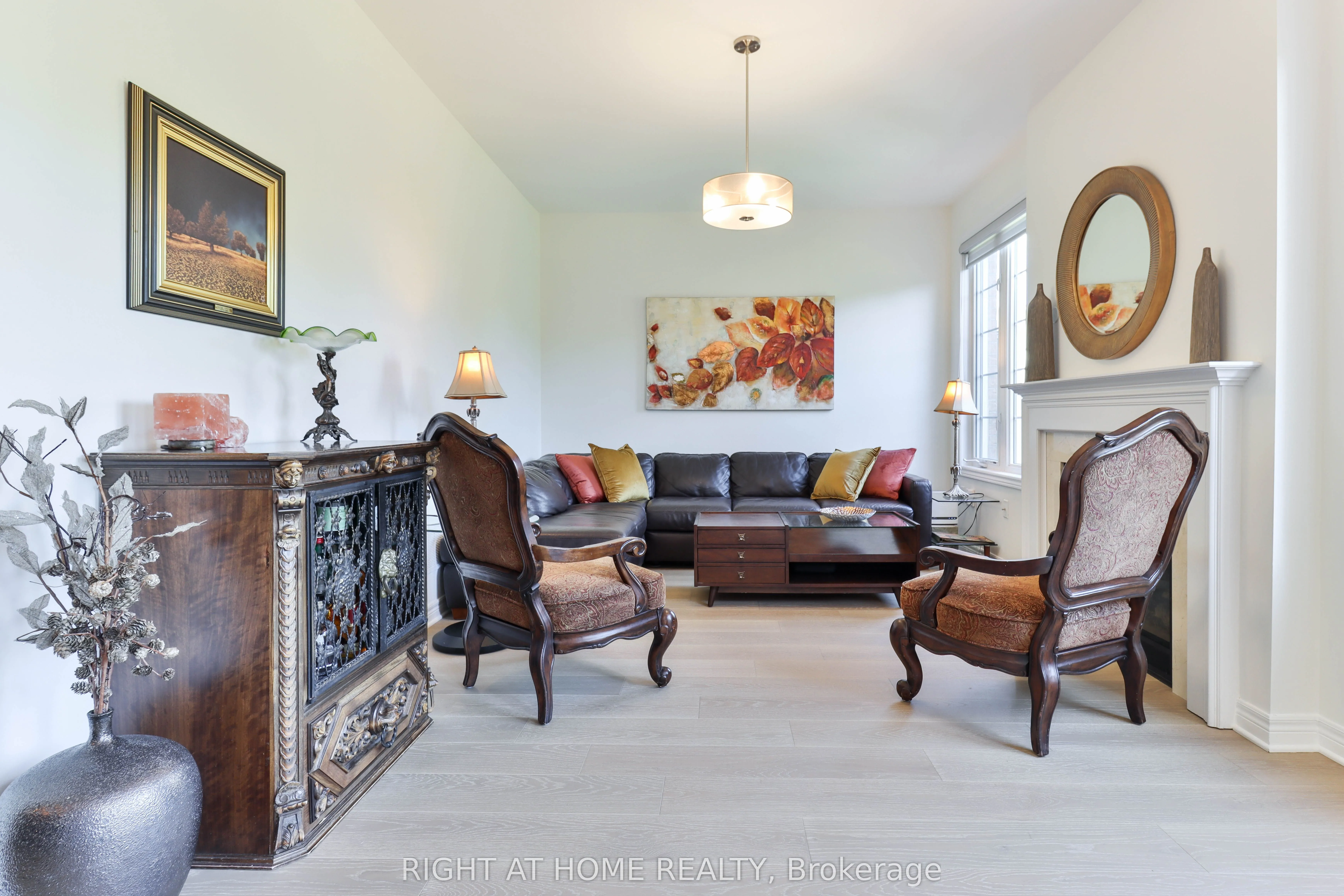 101 Roy Harper Avenue