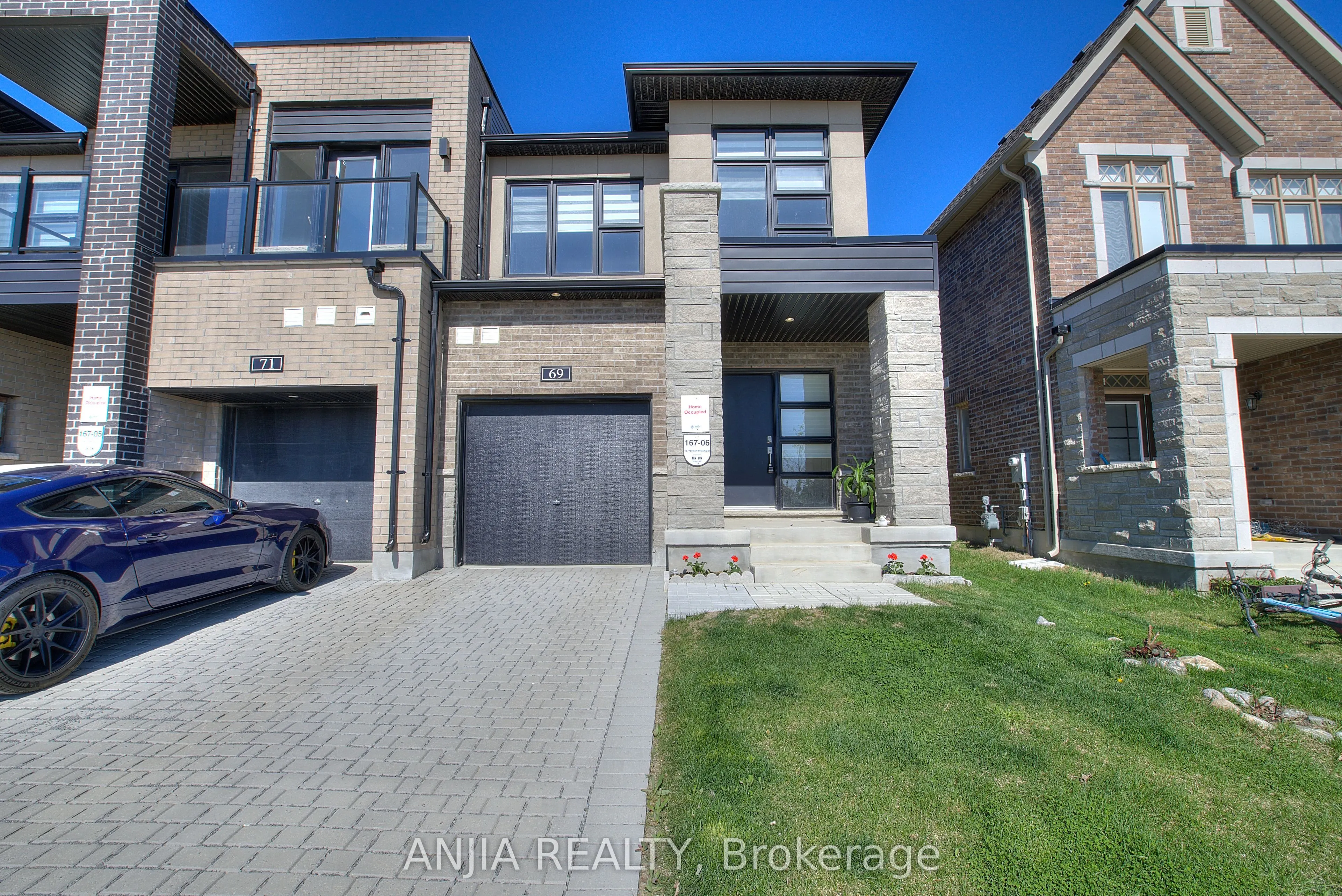 69 Freeman Williams Street