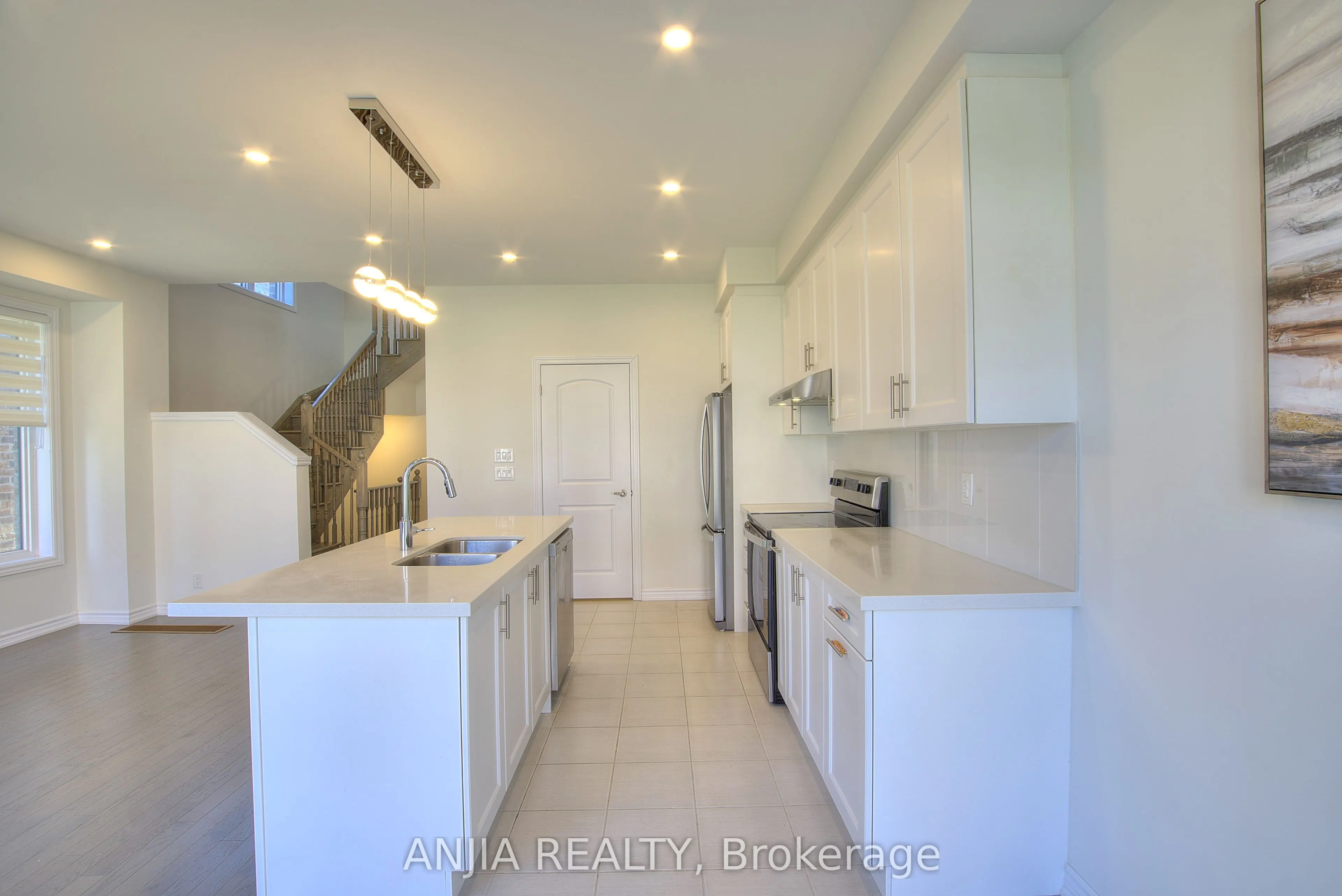 69 Freeman Williams Street