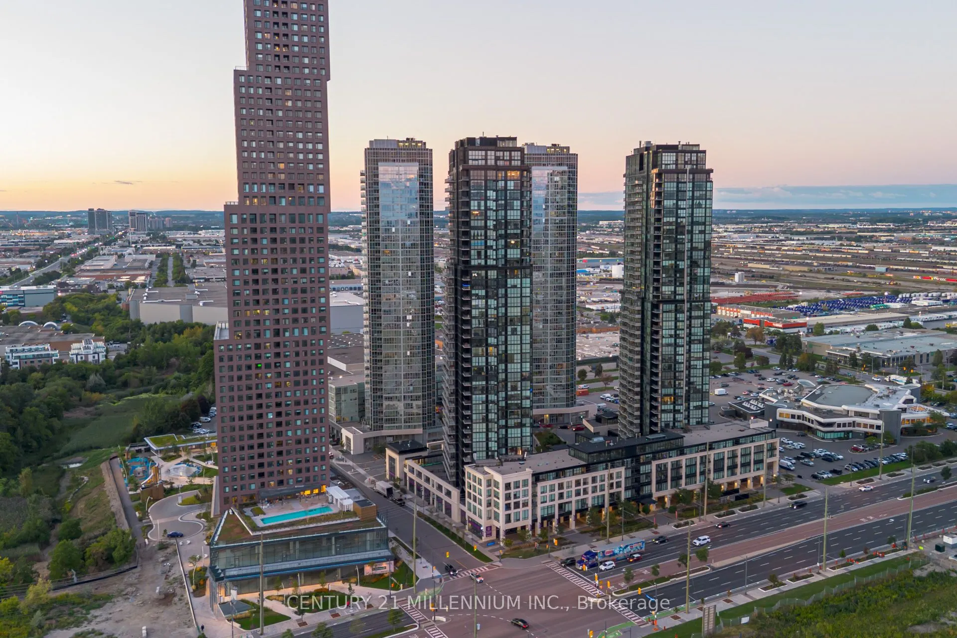 2910 Highway 7 Road, #1704