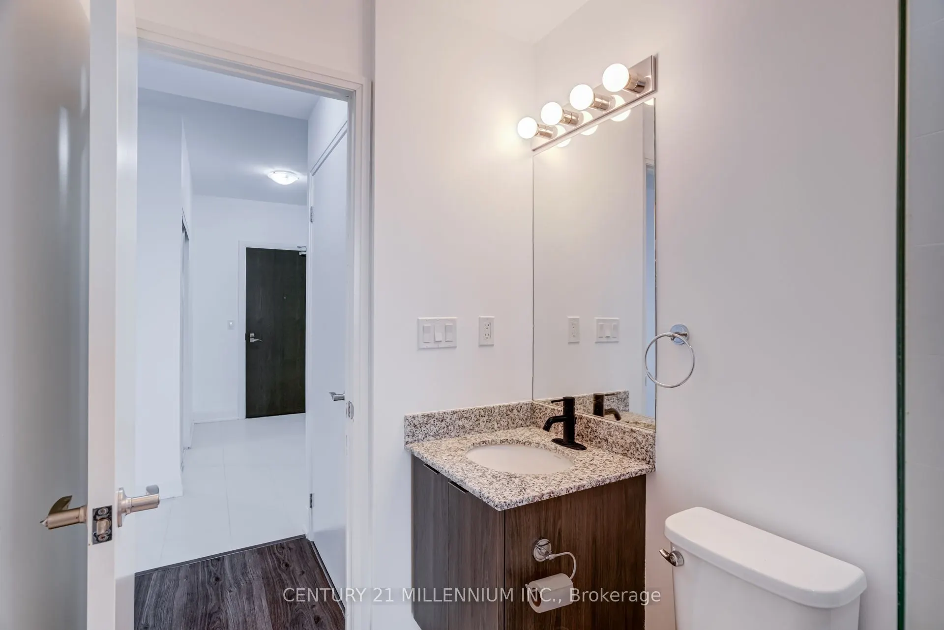 2910 Highway 7 Road, #1704