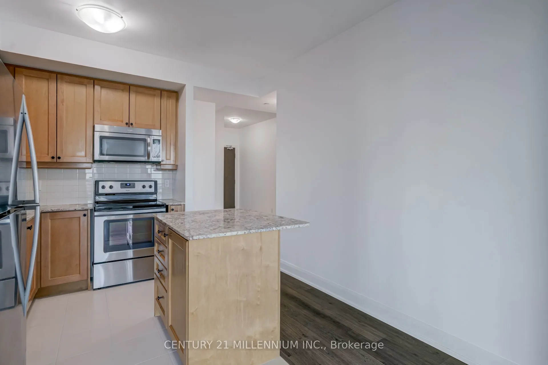 2910 Highway 7 Road, #1704