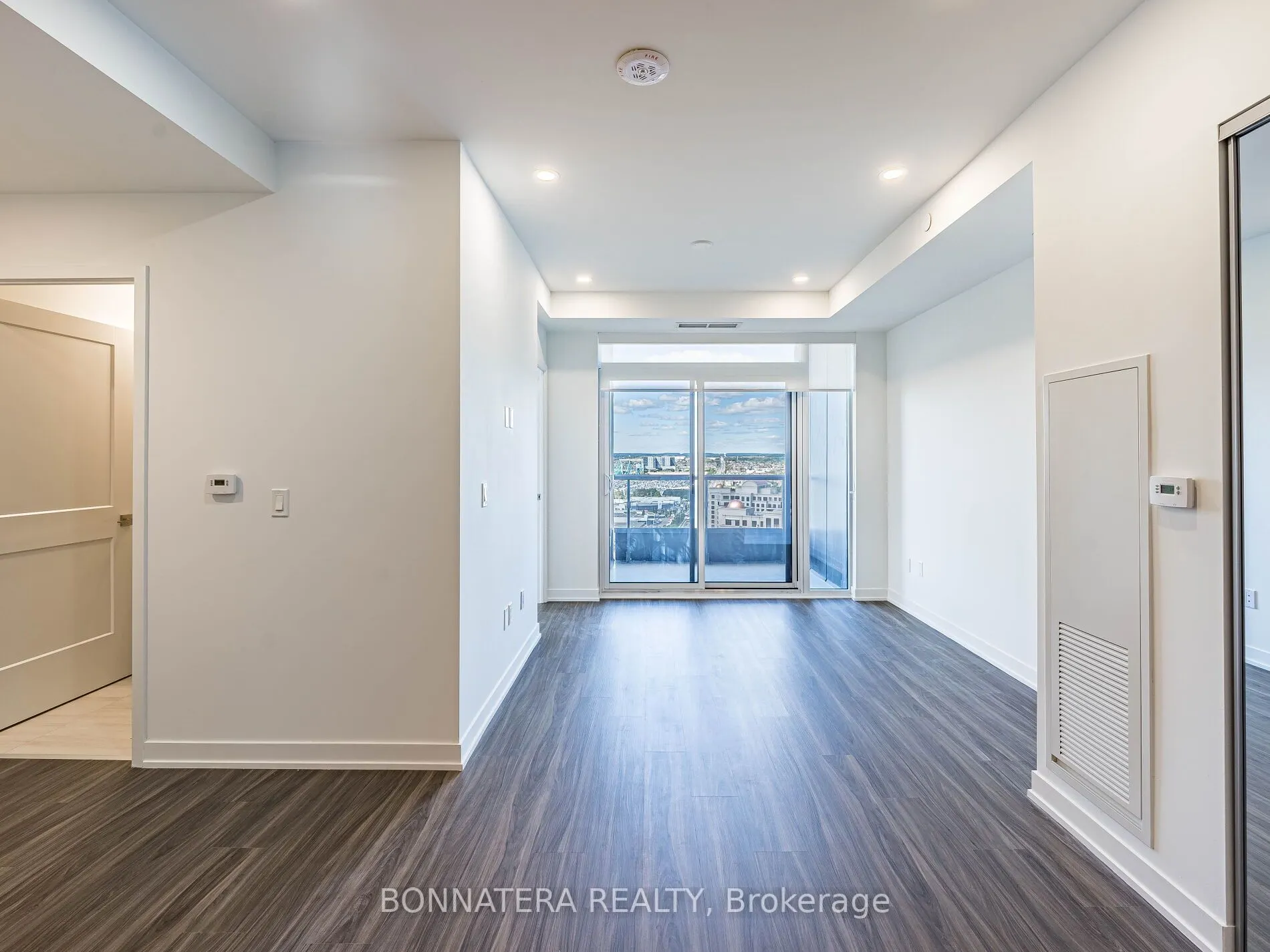 498 Caldari Road, #2424