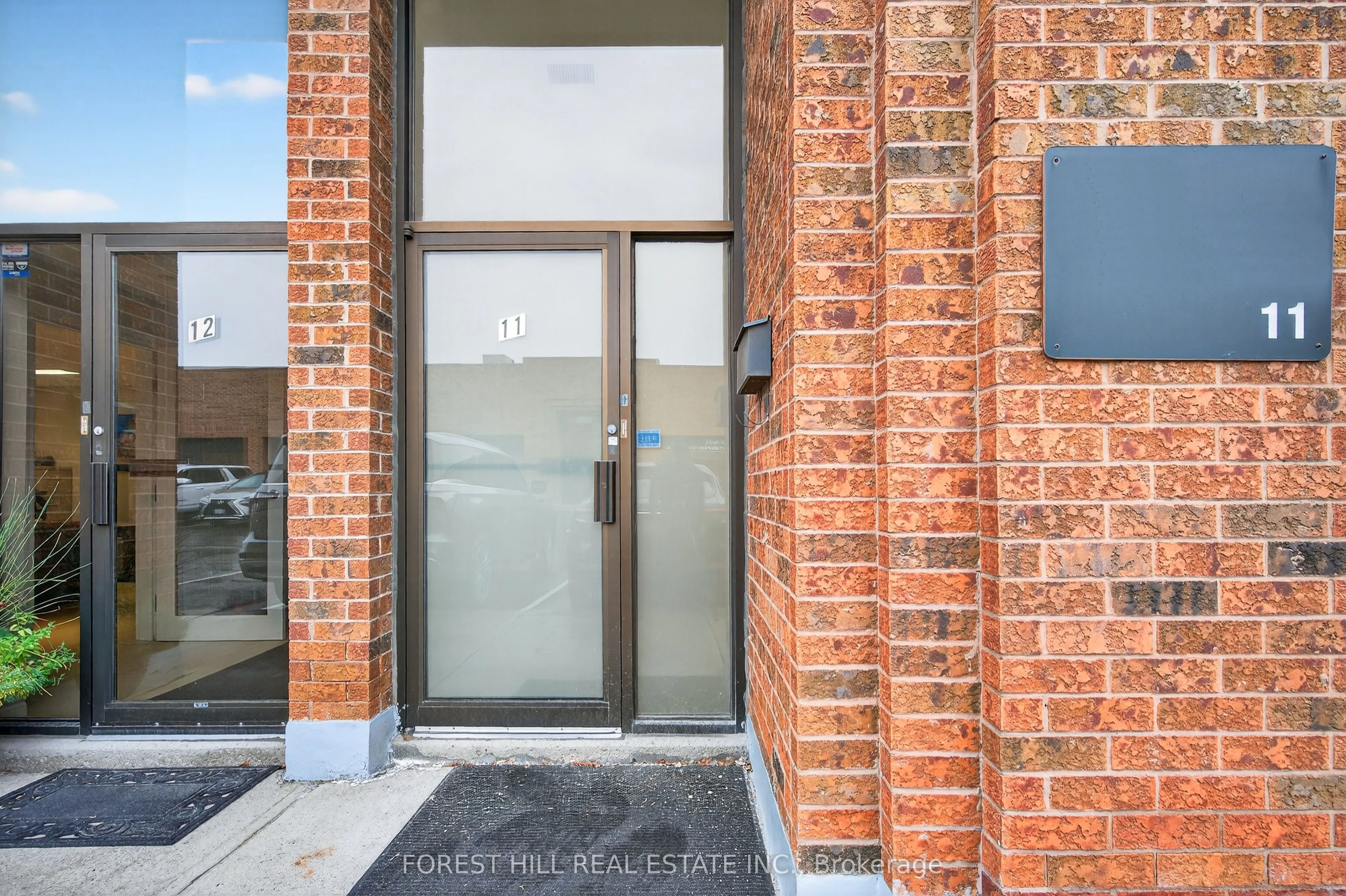 241 Edgeley Boulevard, #11