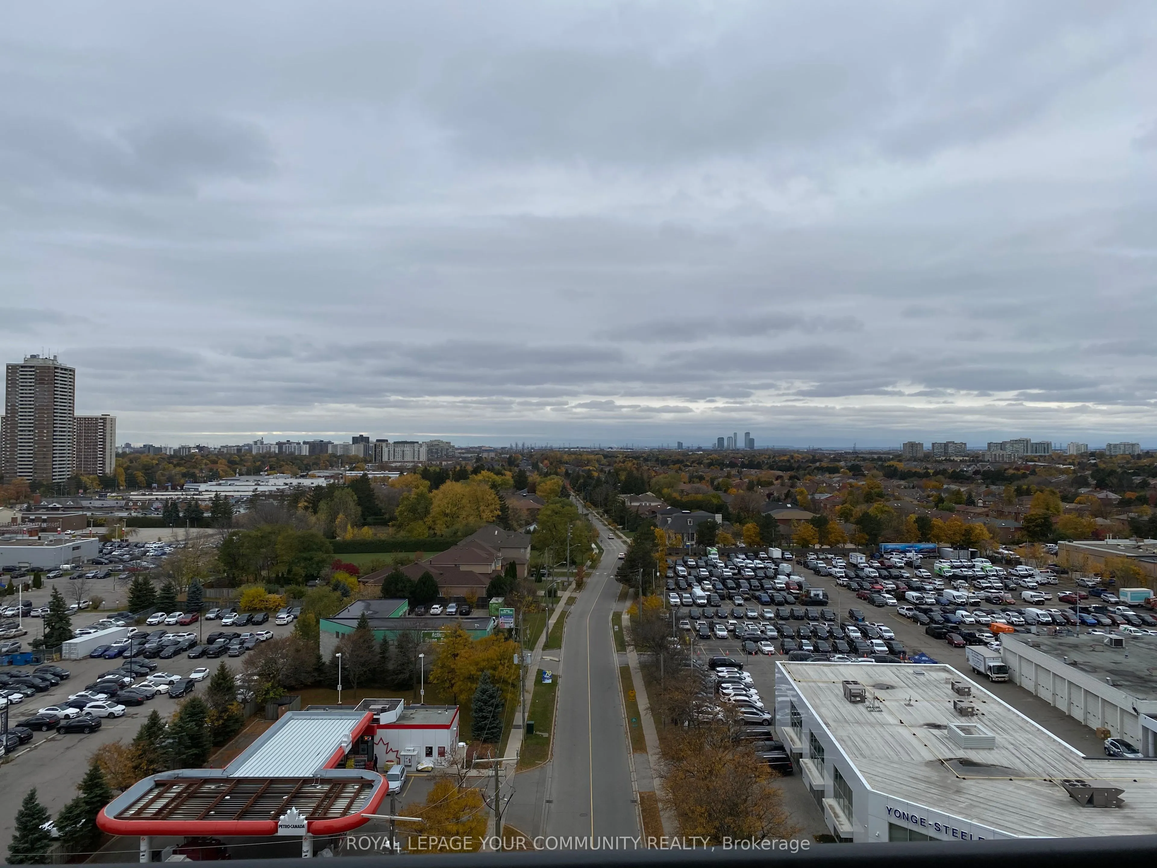 1 Grandview Avenue, #1015