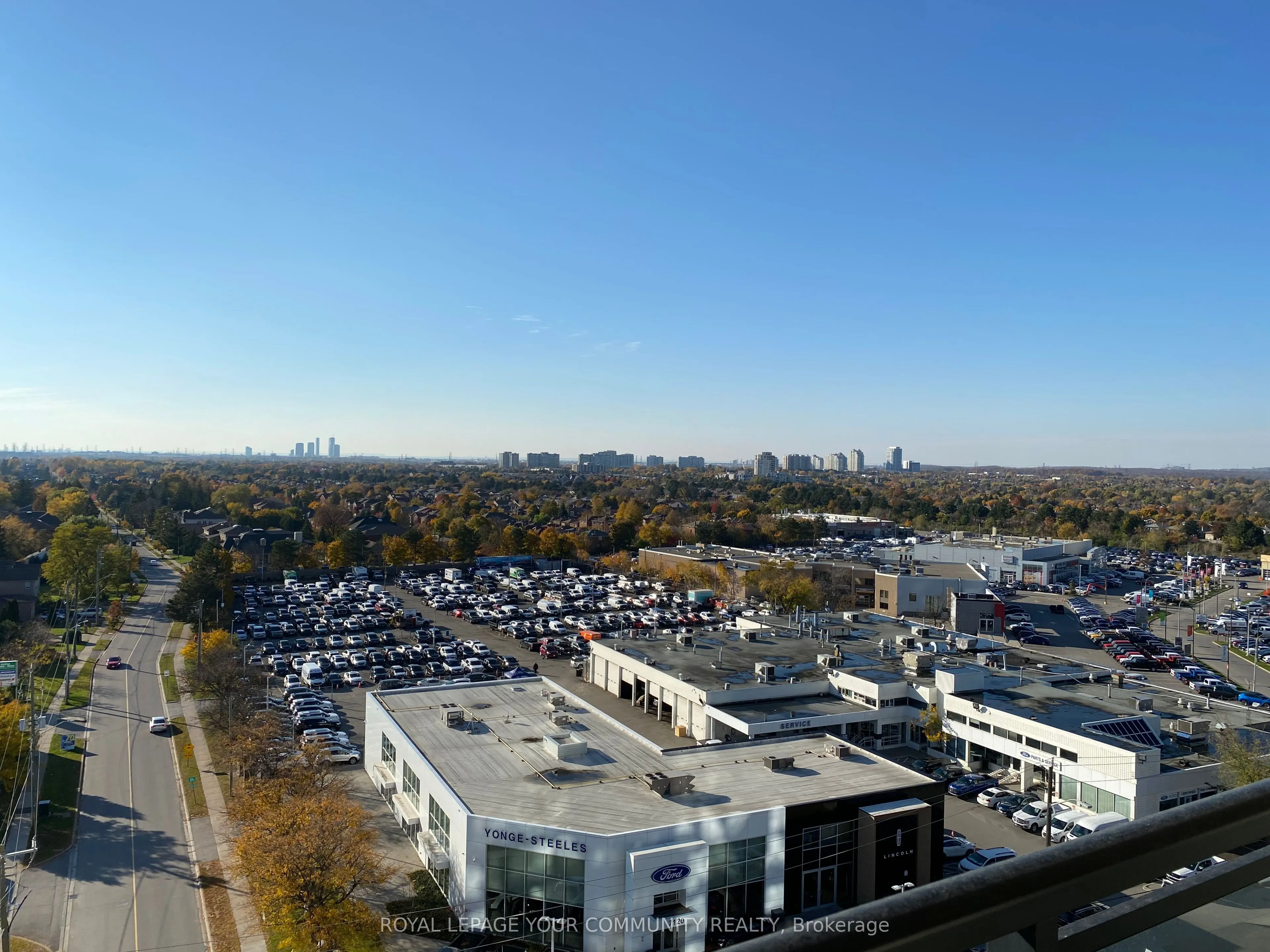 1 Grandview Avenue, #1015
