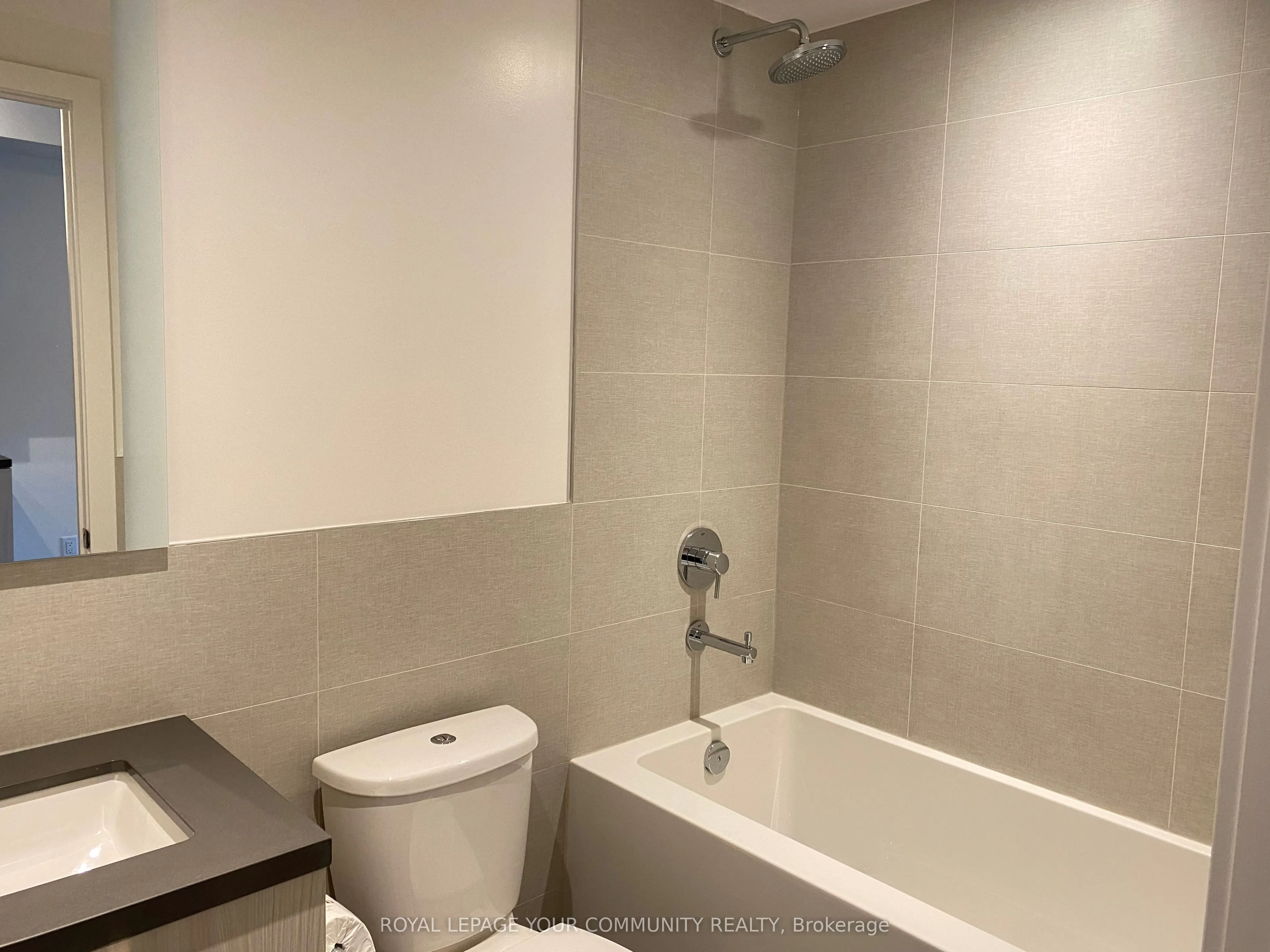1 Grandview Avenue, #1015
