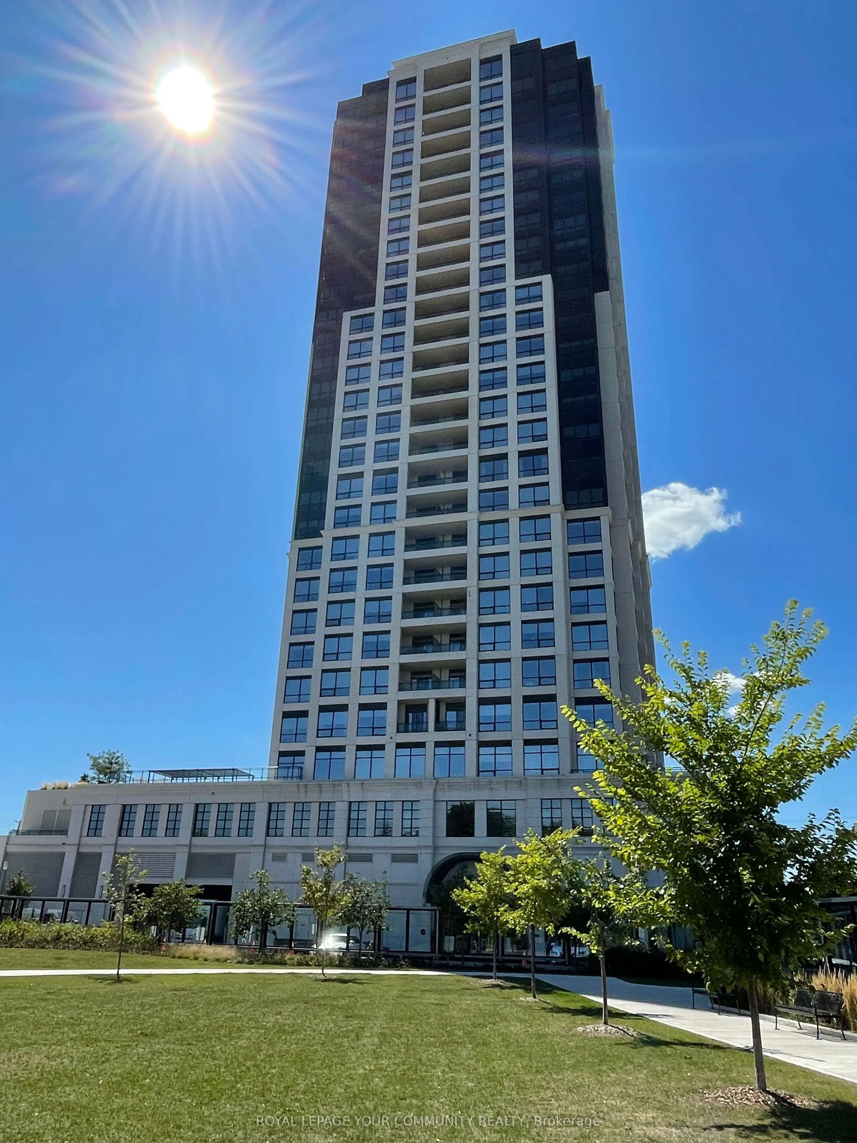 1 Grandview Avenue, #1015