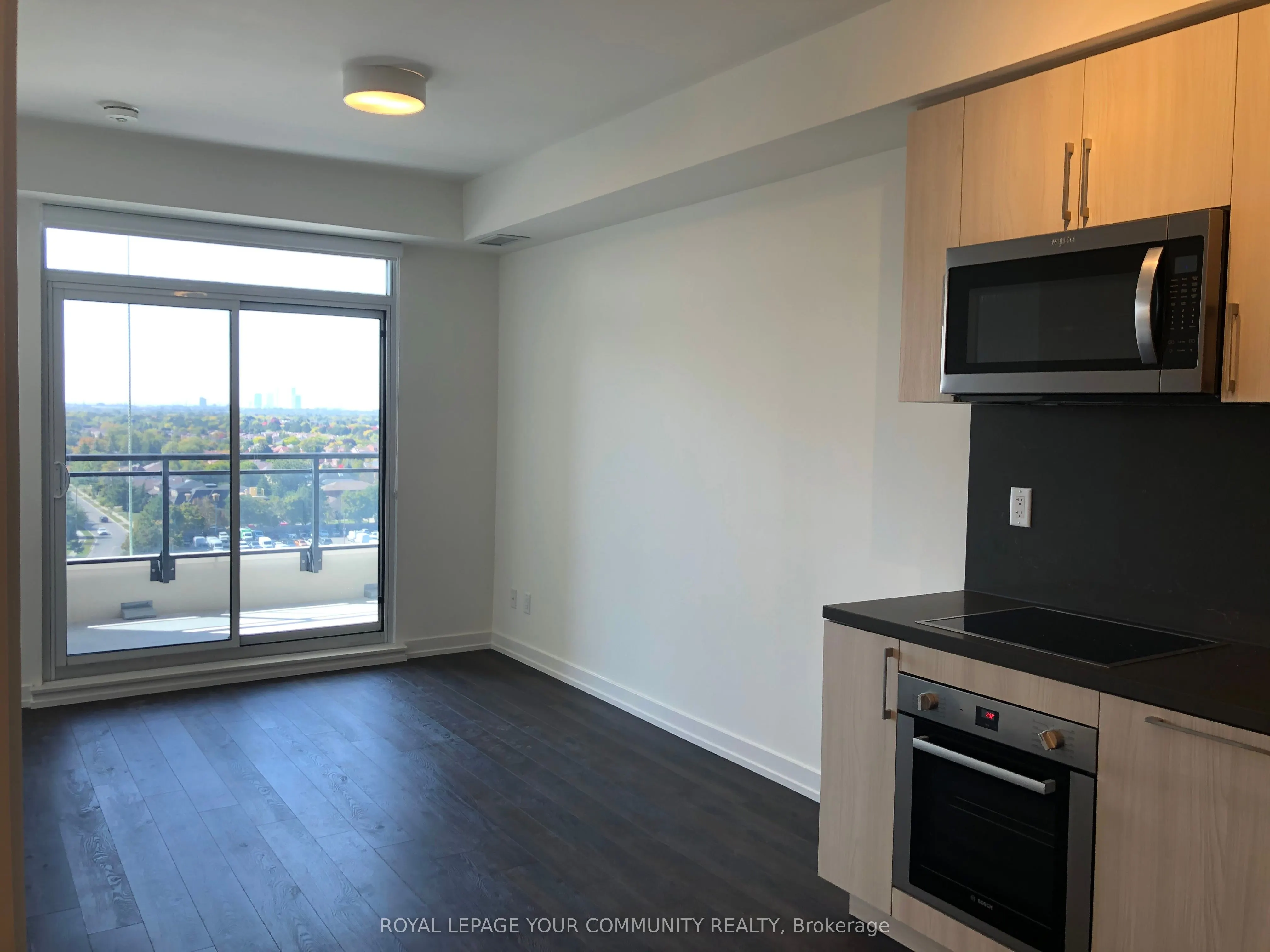 1 Grandview Avenue, #1015