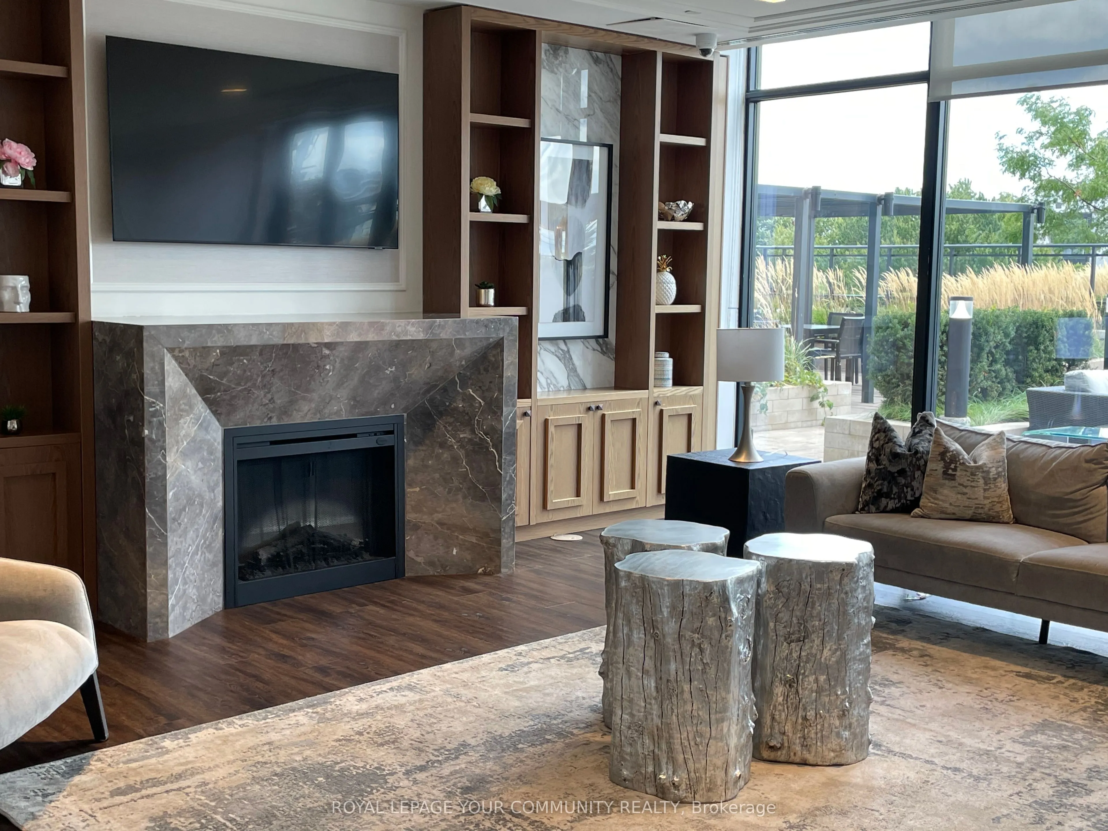 1 Grandview Avenue, #1015
