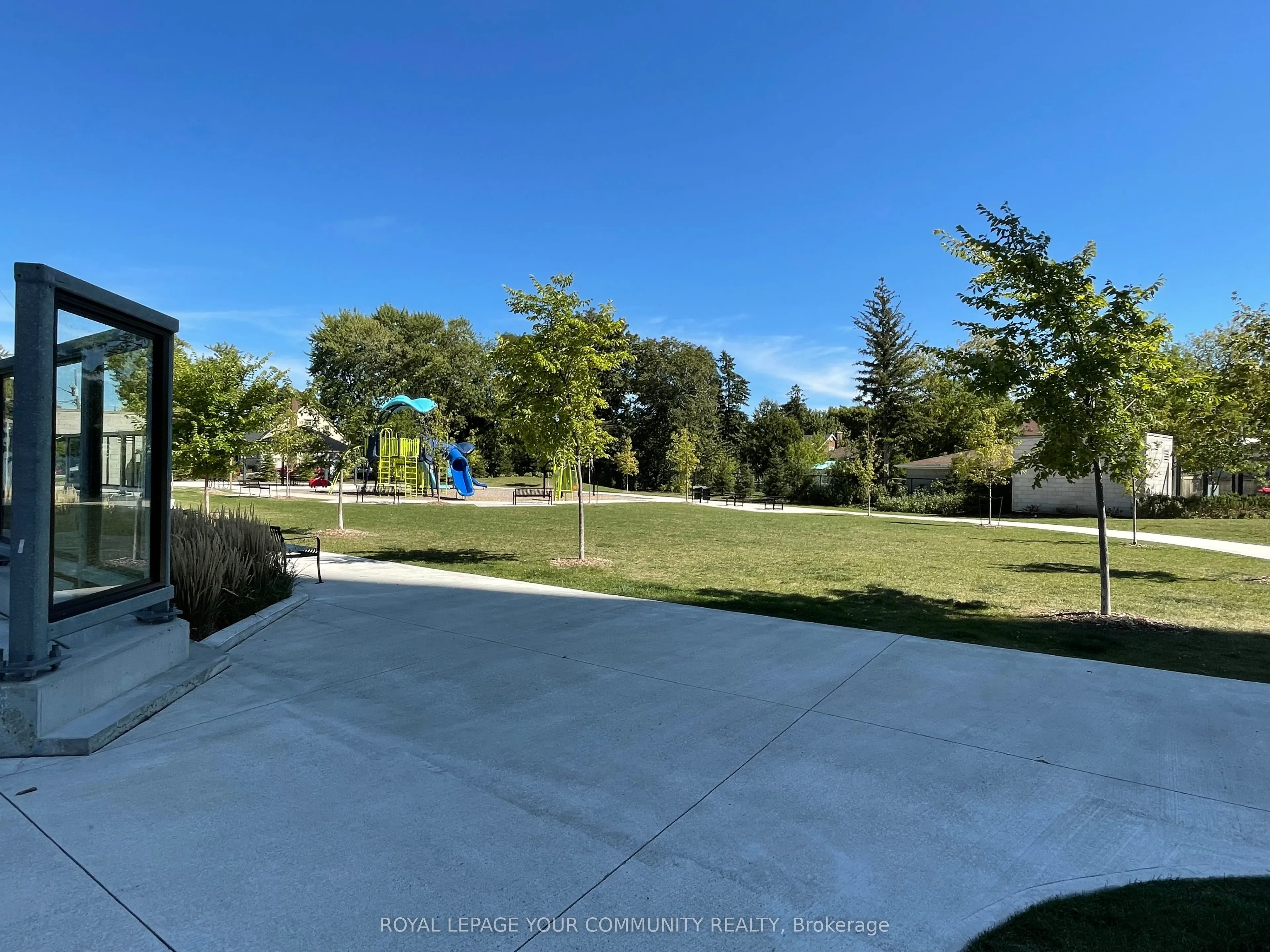 1 Grandview Avenue, #1015